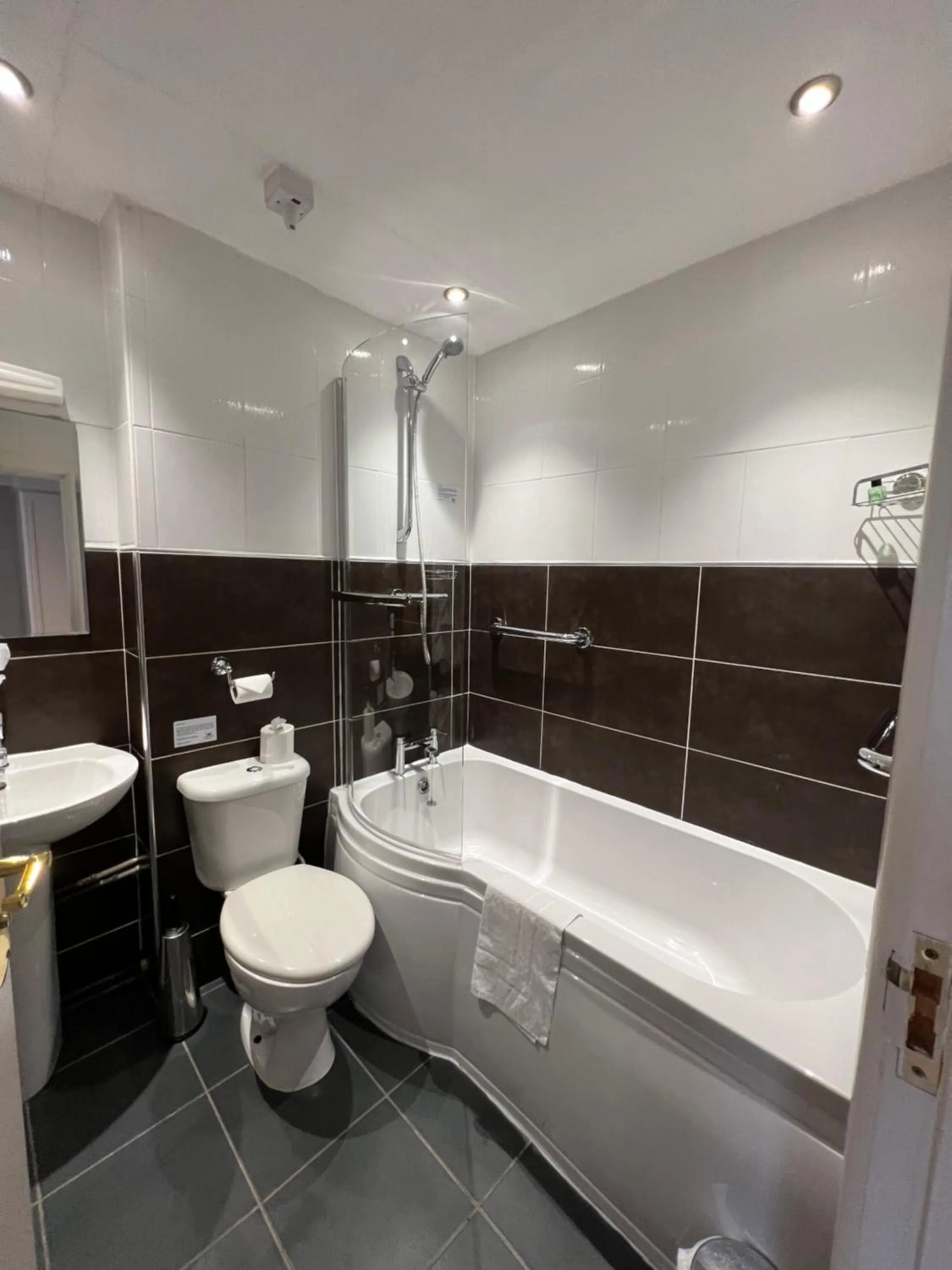 Bathroom in Stirk House Hotel
