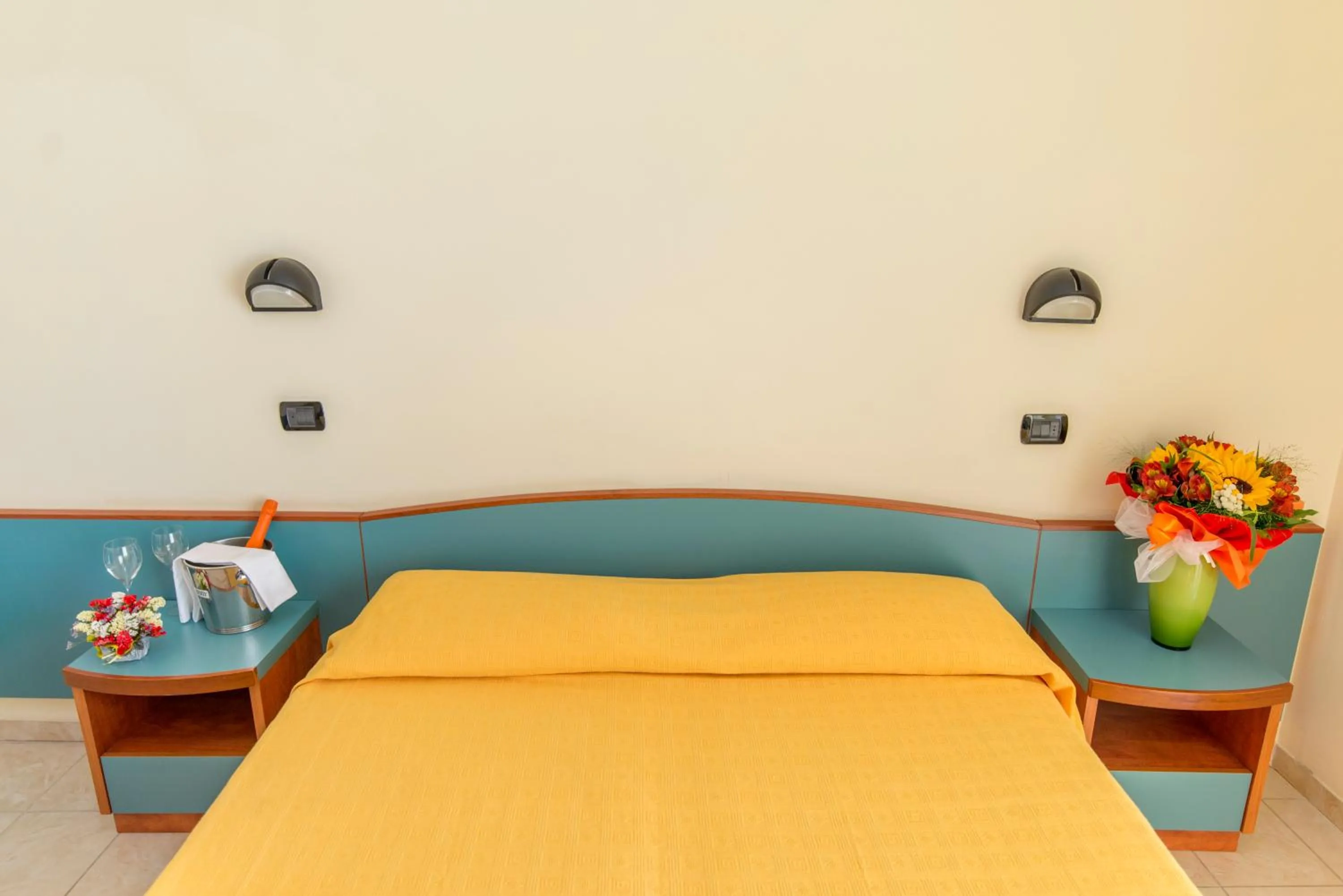 Photo of the whole room in Hotel Atlas