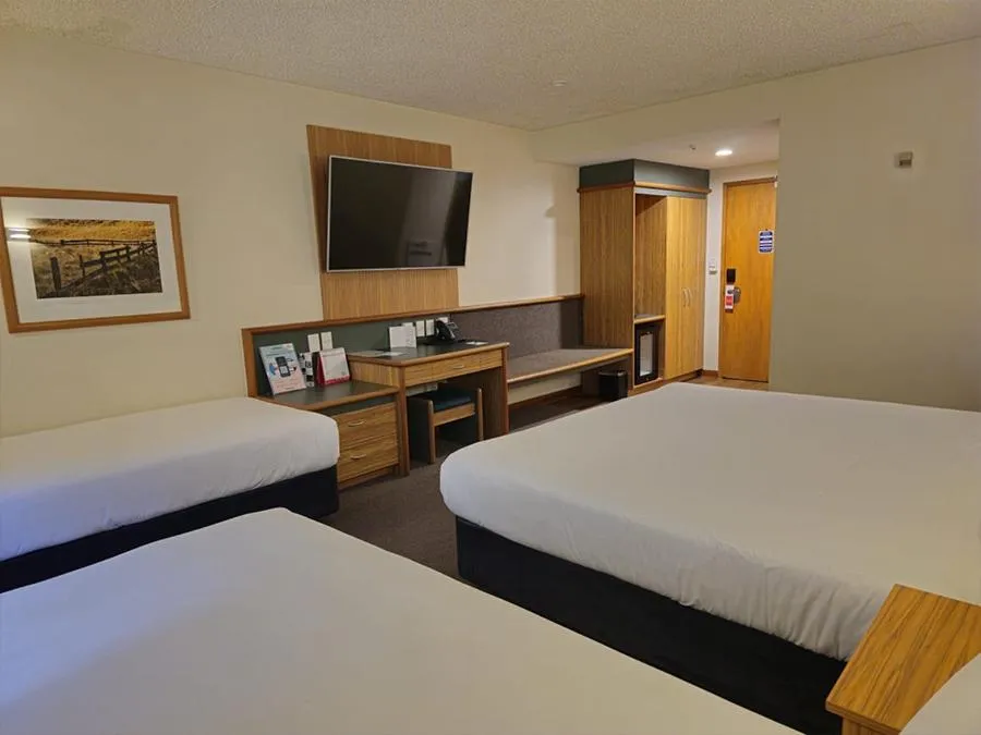 Bedroom, Bed in Swiss-Belresort Coronet Peak