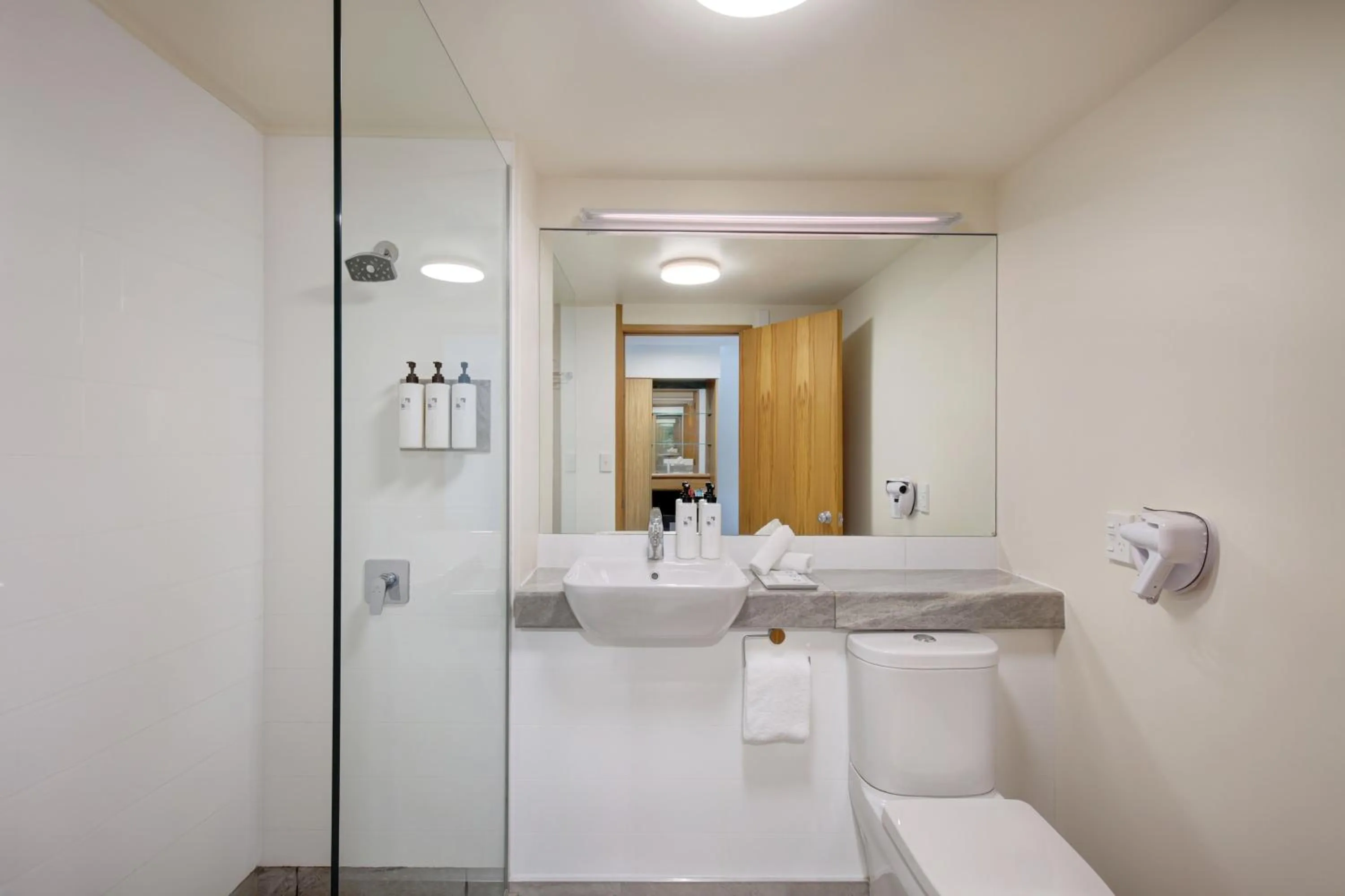 Swiss-Belresort Coronet Peak