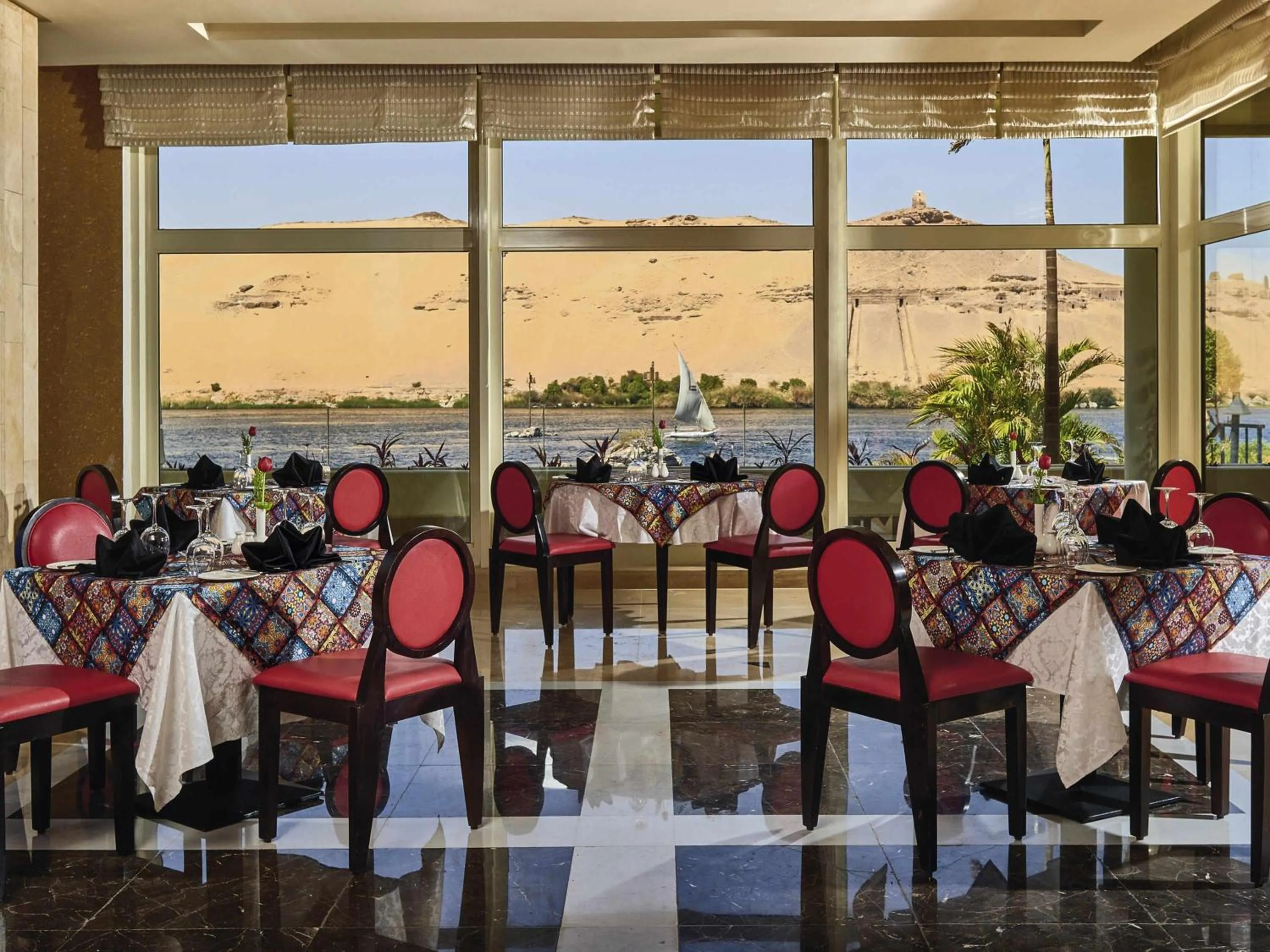Restaurant/places to eat in Mövenpick Resort Aswan