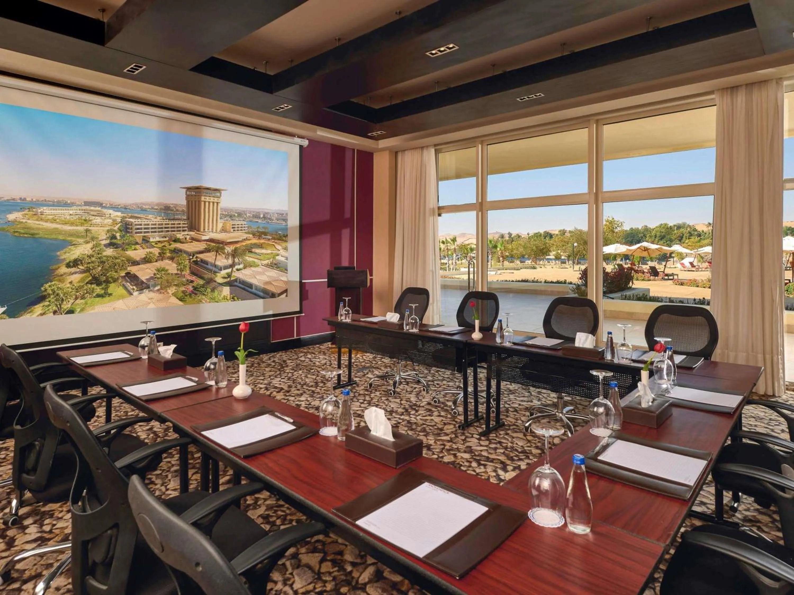 Meeting/conference room in Mövenpick Resort Aswan