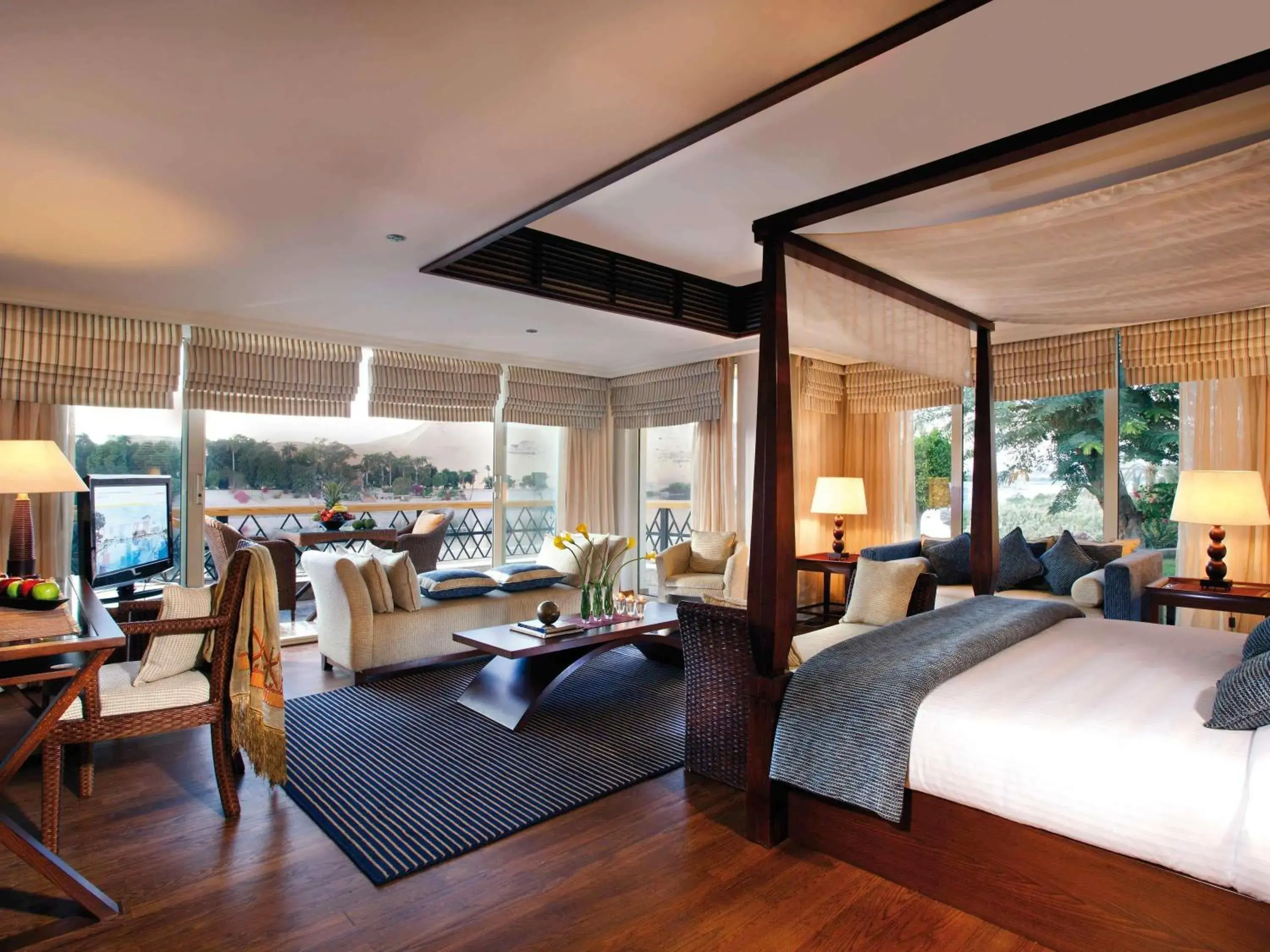 Royal Villa in Mövenpick Resort Aswan Royal Villa in Mövenpick Resort Aswan