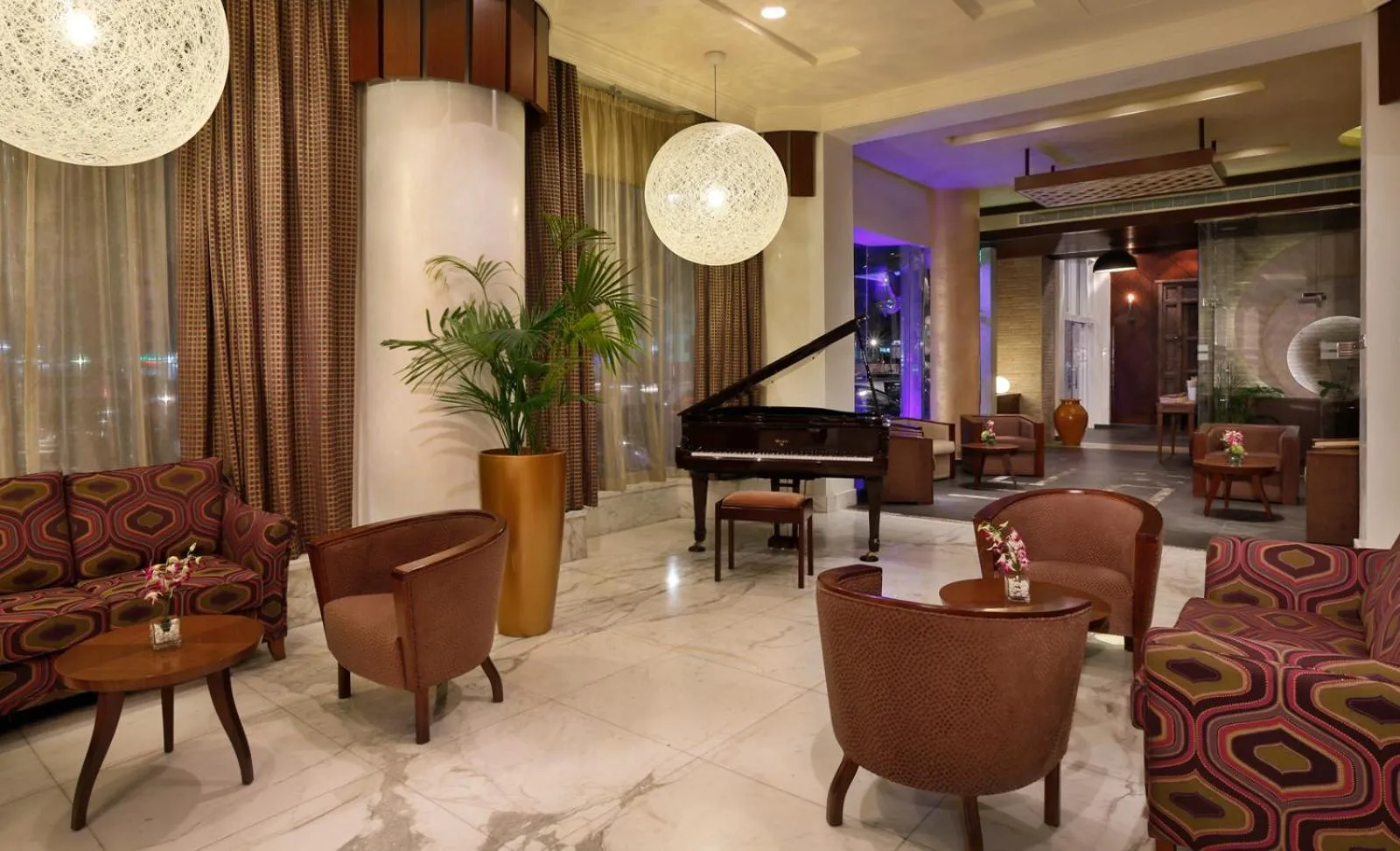 Lobby or reception in City Seasons Al Hamra Hotel