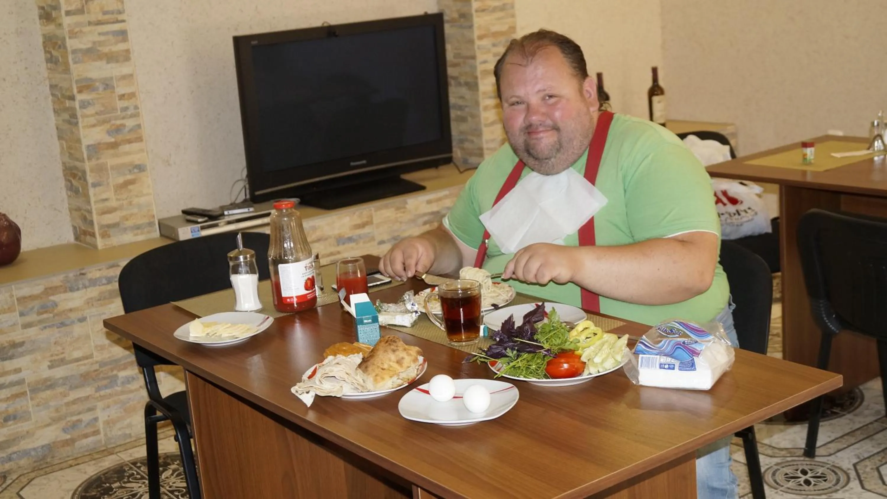 Food in Komitas Avenue Guest House