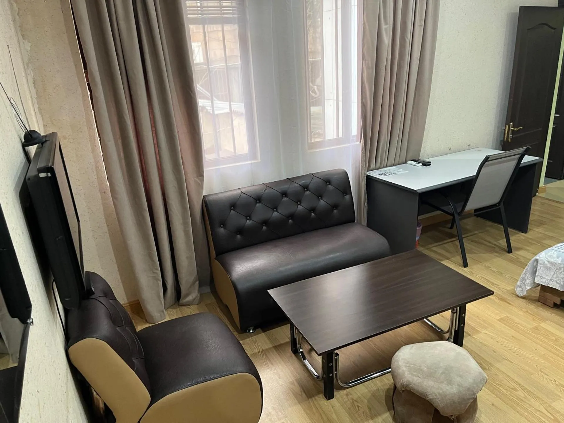 TV and multimedia in Komitas Avenue Guest House