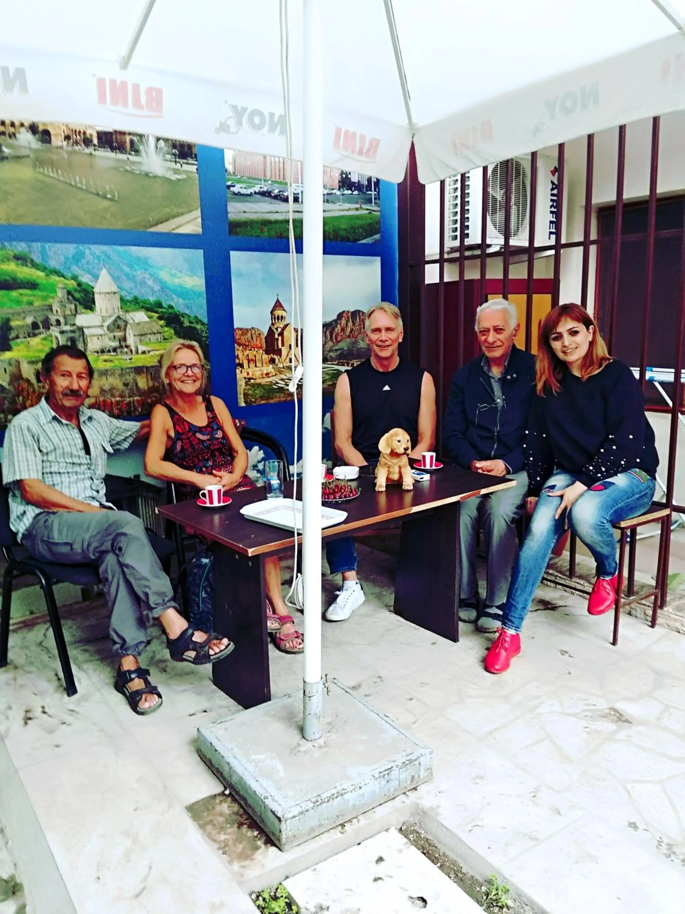 Facade/entrance in Komitas Avenue Guest House