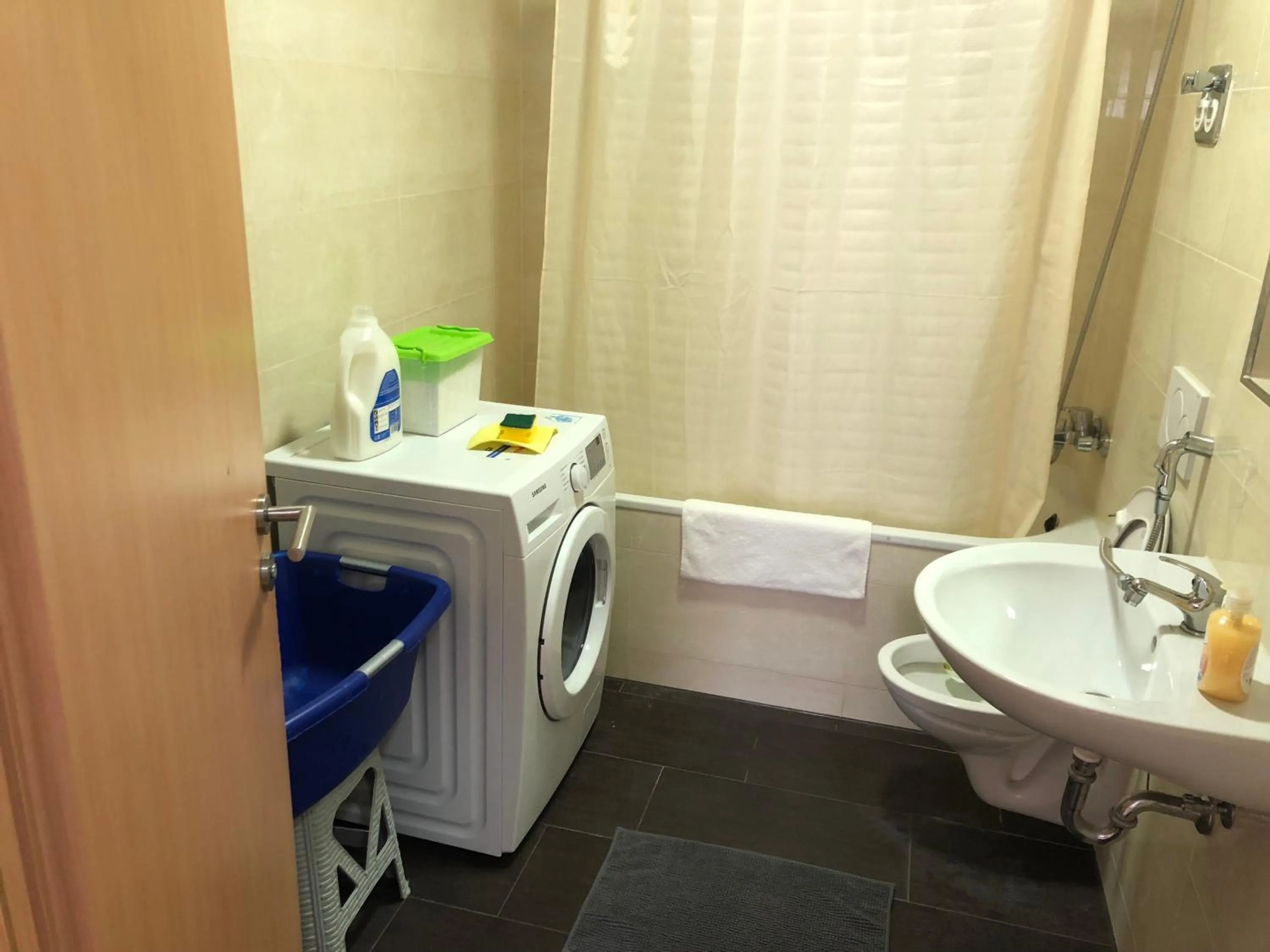 Toilet in Sahara Falcon