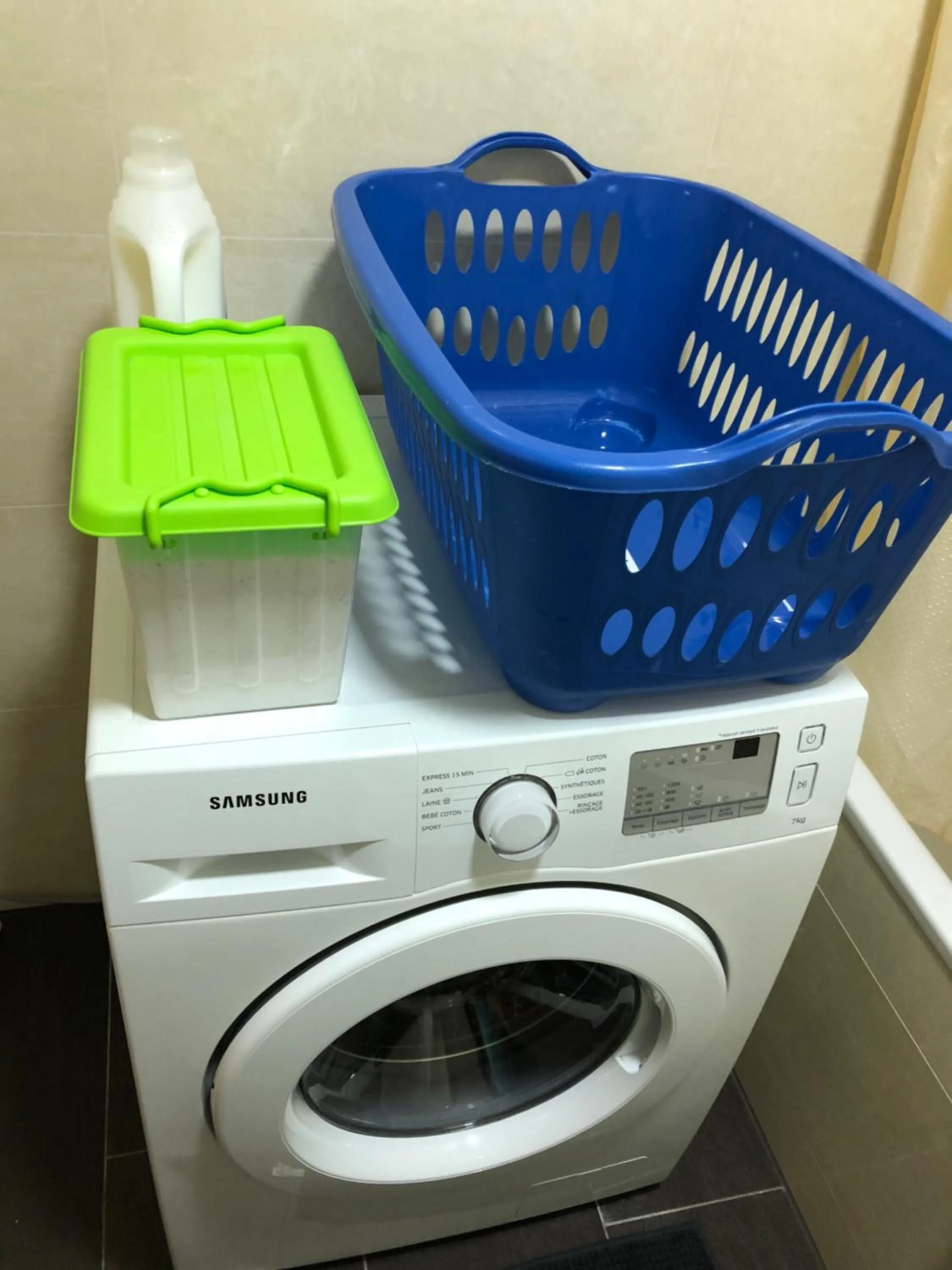 washing machine in Sahara Falcon