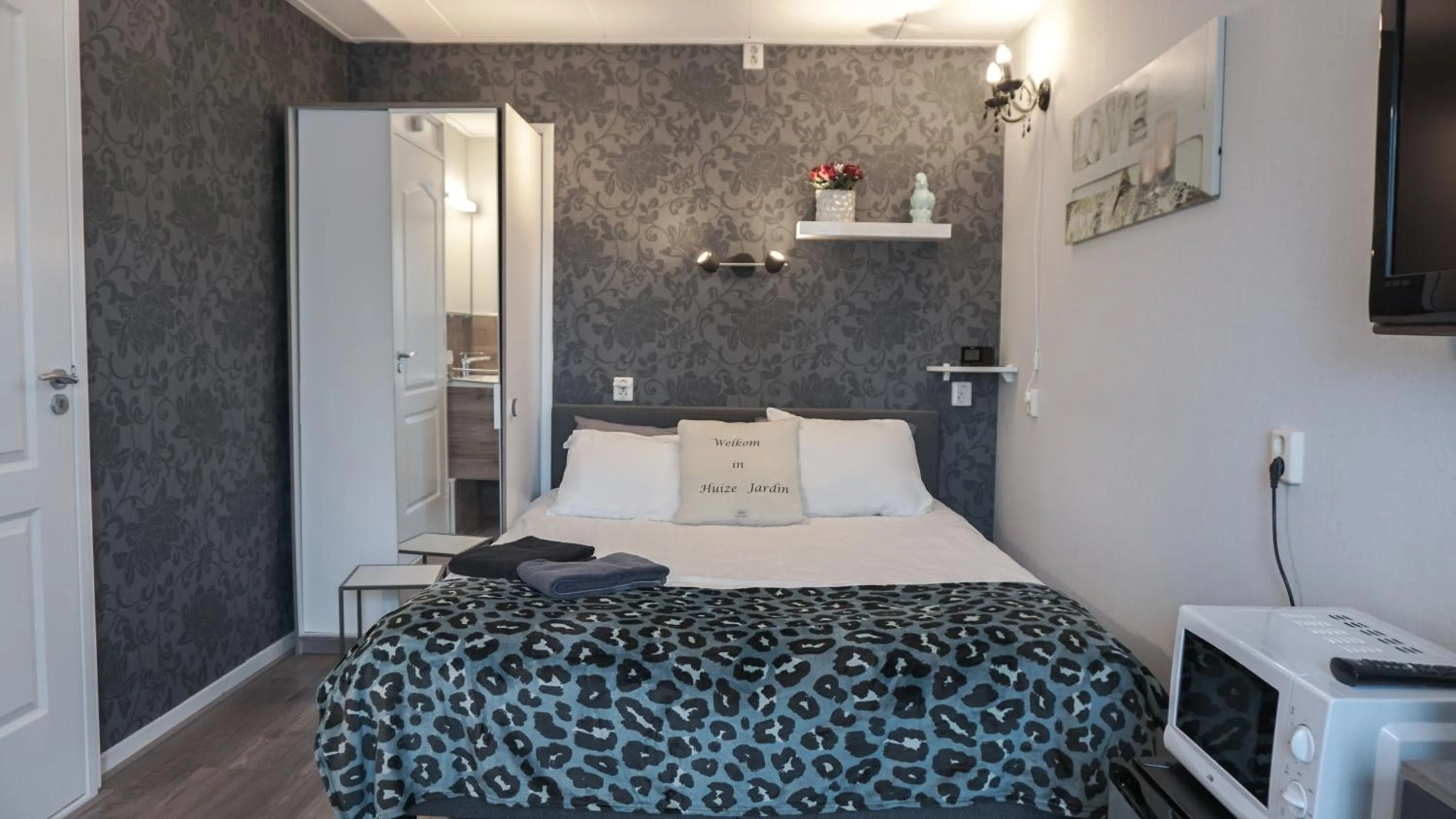 Bed in Logies Jardin Schagen