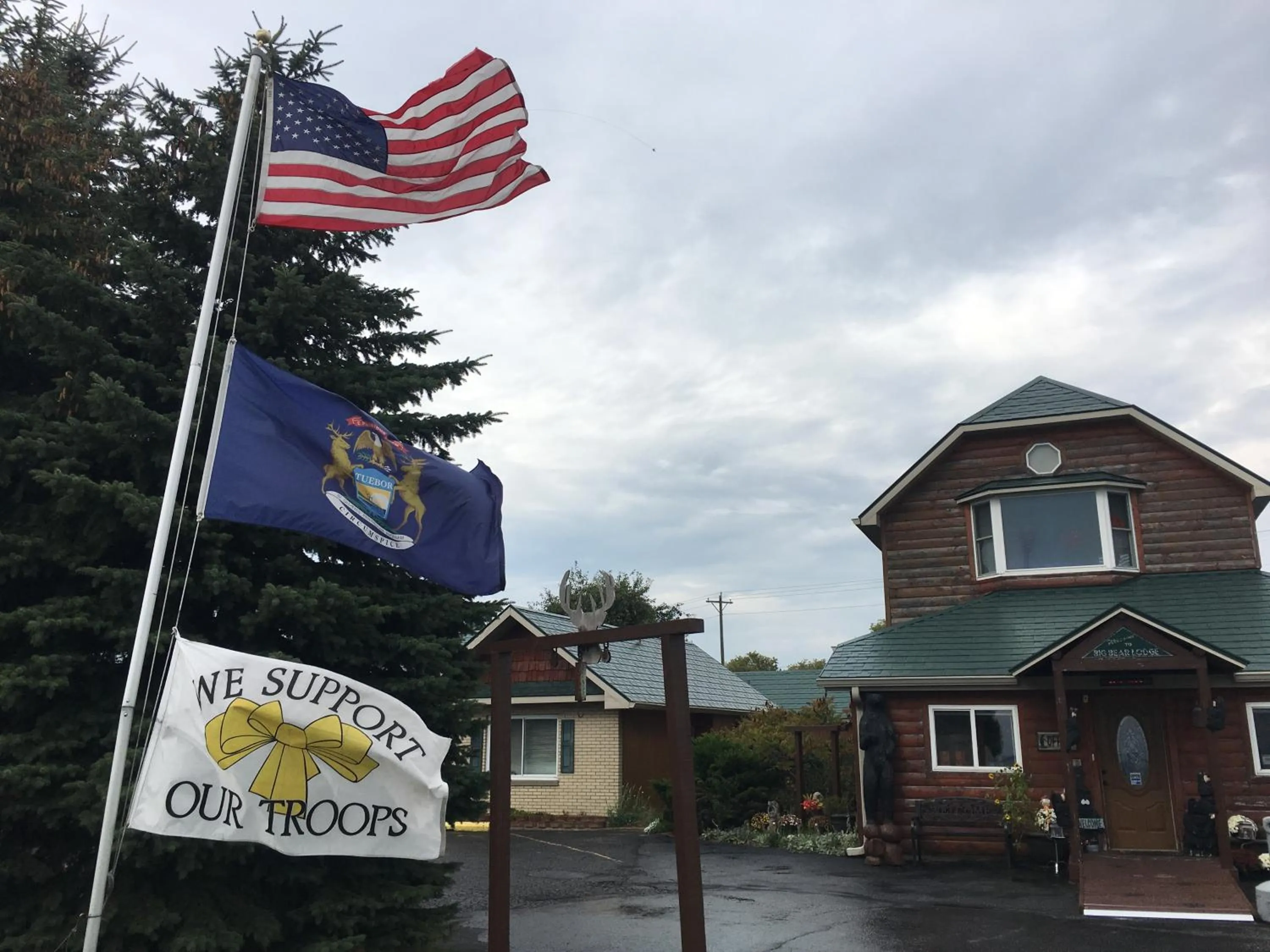 Property building in Big Bear Lodge