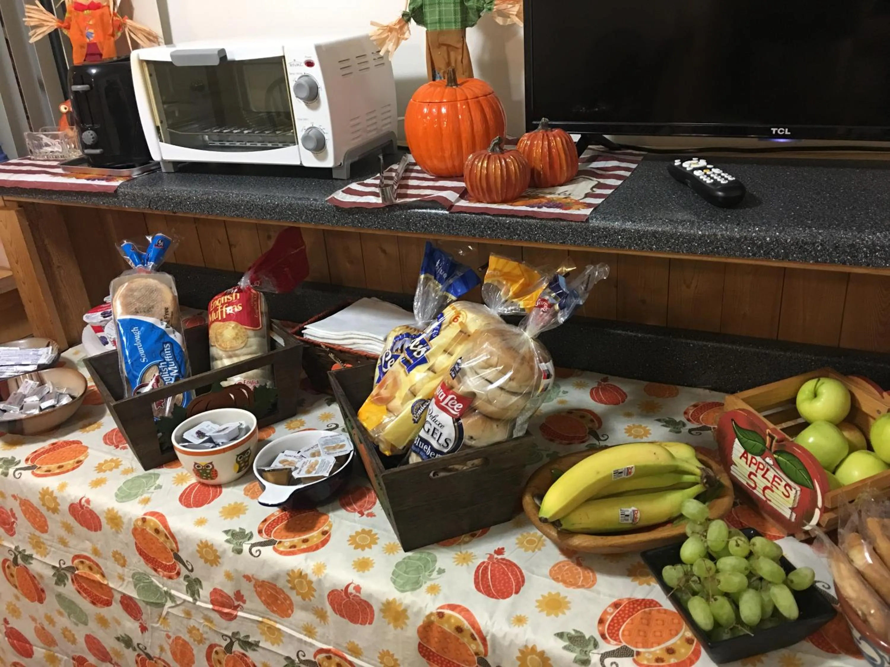 Breakfast in Big Bear Lodge