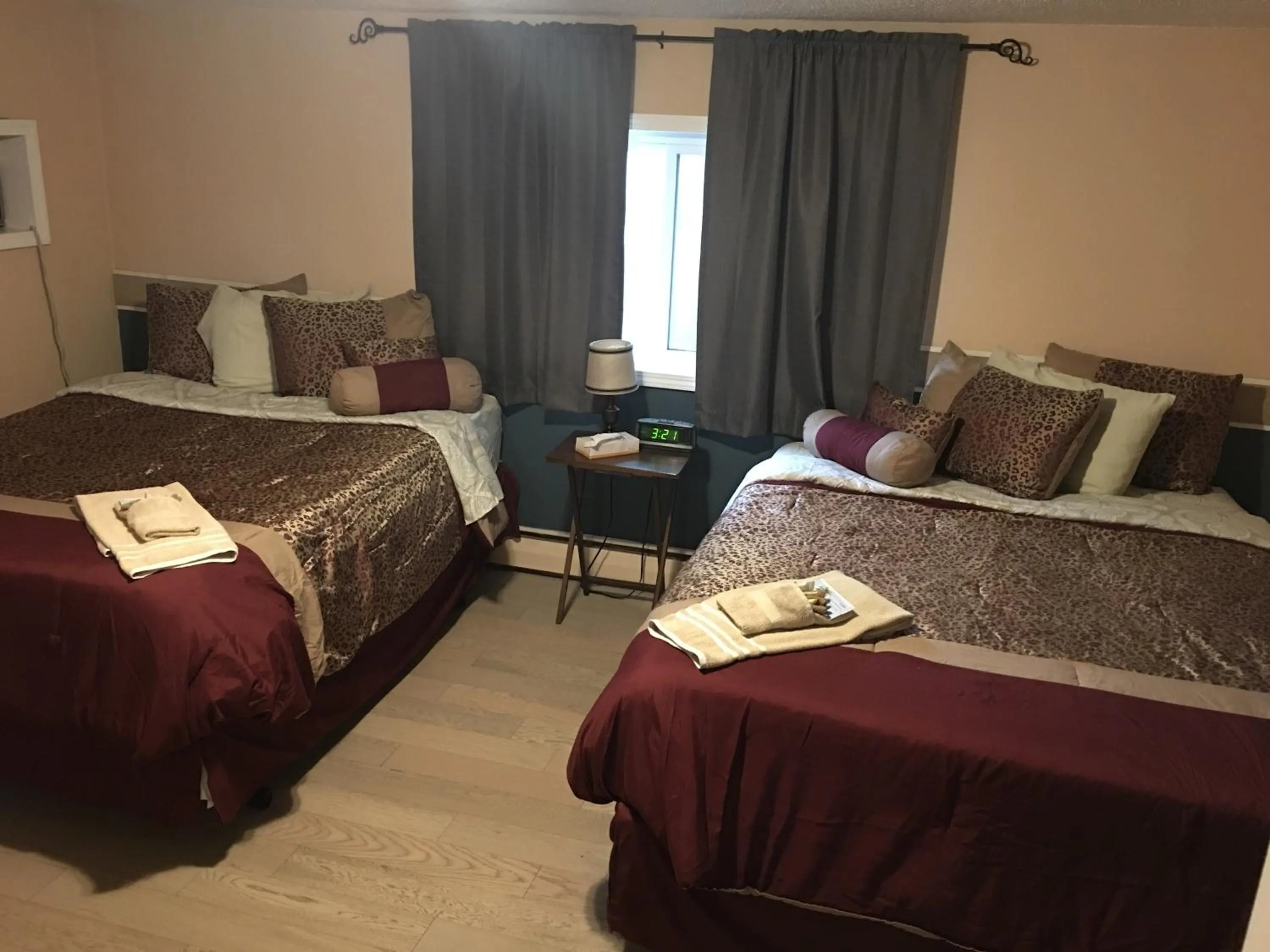 Bed in Big Bear Lodge