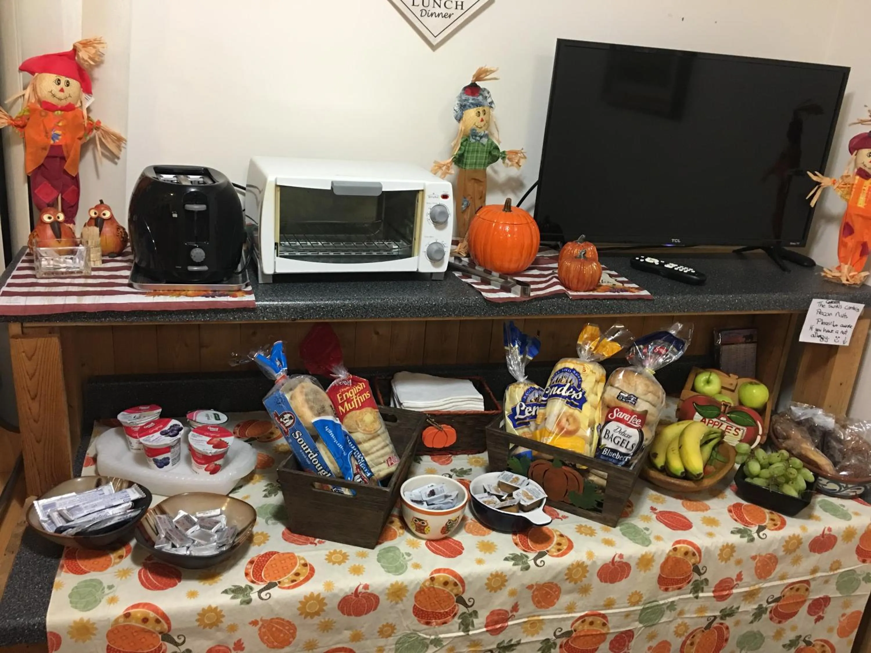 Breakfast in Big Bear Lodge