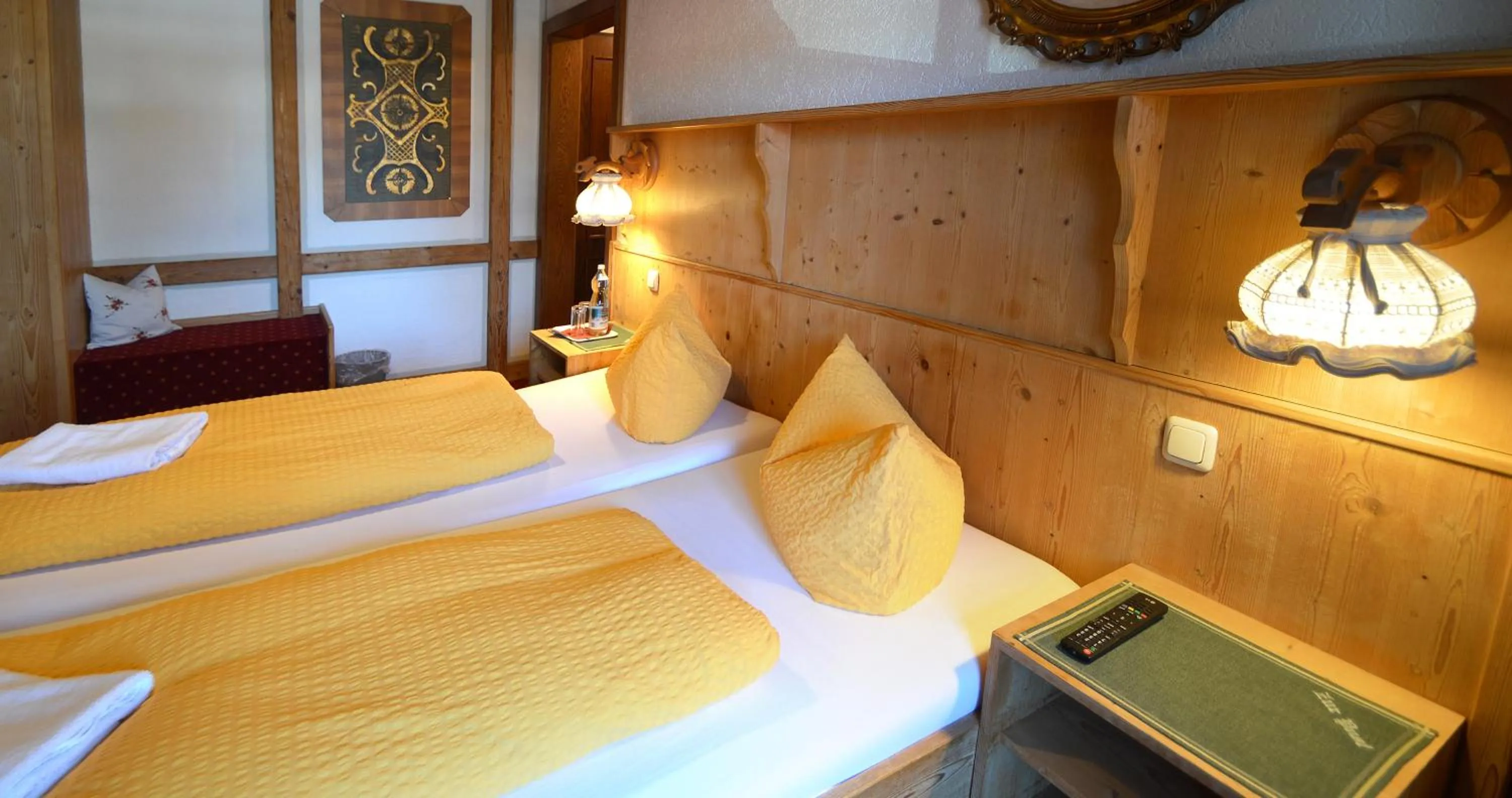 Bedroom, Bed in Gasthof Hotel zur Post