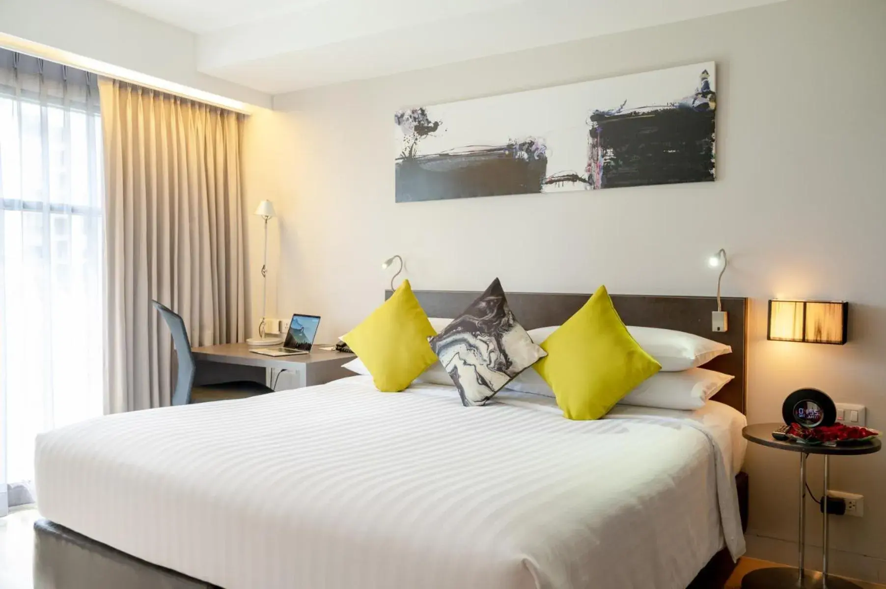 Standard Studio in Maitria Hotel Sukhumvit 18 Bangkok – A Chatrium Collection Standard Studio in Maitria Hotel Sukhumvit 18 Bangkok – A Chatrium Collection
