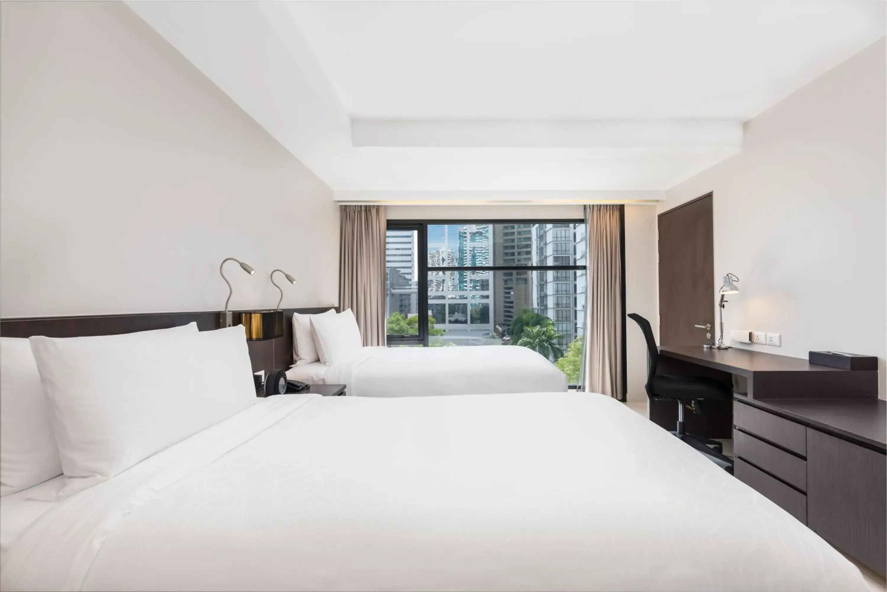 Studio Superior Twin Room  in Maitria Hotel Sukhumvit 18 Bangkok – A Chatrium Collection Studio Superior Twin Room  in Maitria Hotel Sukhumvit 18 Bangkok – A Chatrium Collection