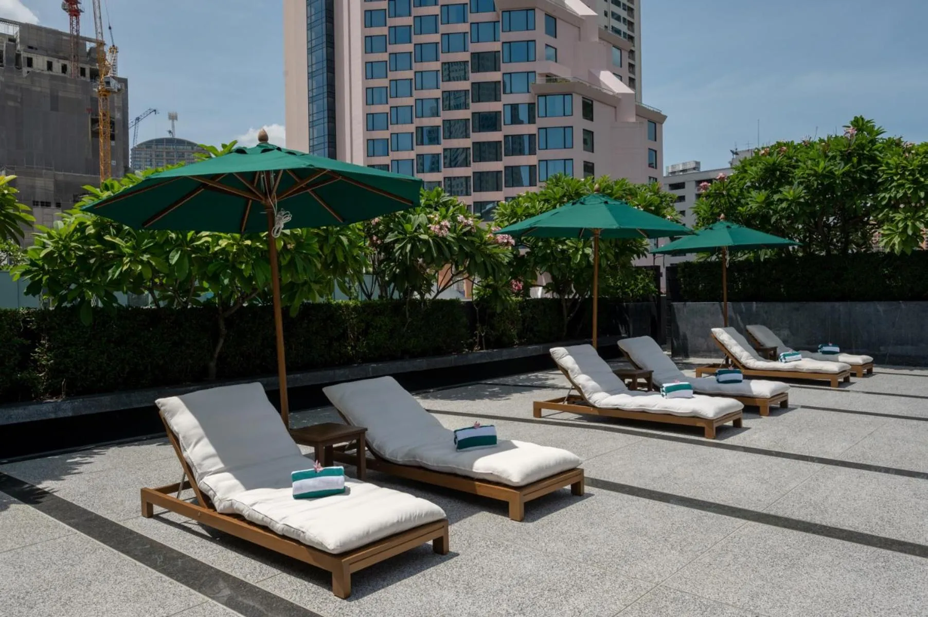 Swimming pool in Maitria Hotel Sukhumvit 18 Bangkok – A Chatrium Collection