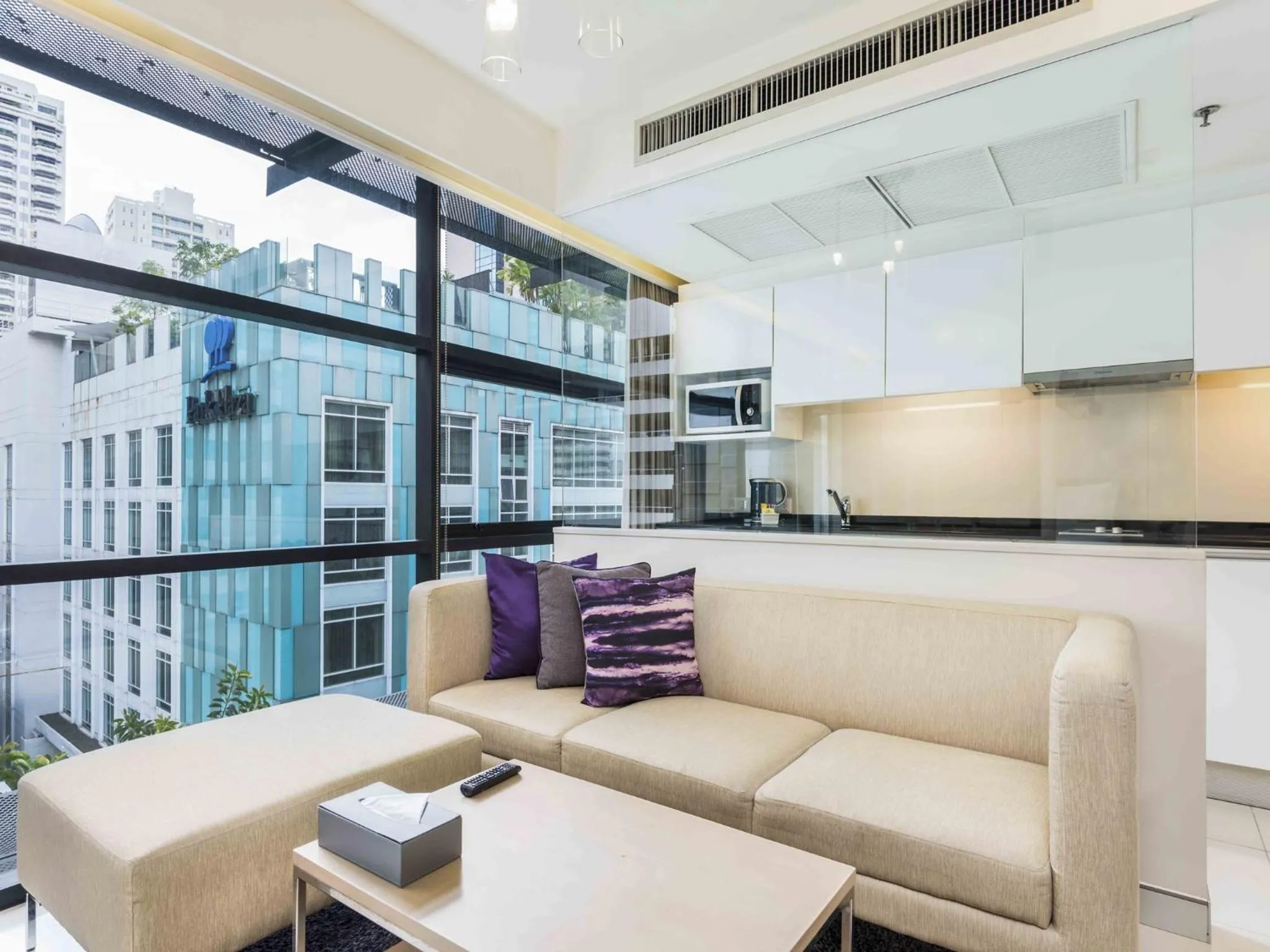 Seating area in Maitria Hotel Sukhumvit 18 Bangkok – A Chatrium Collection
