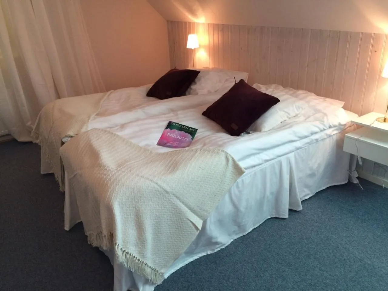 Bed in Hotell Turistgården i Simrishamn