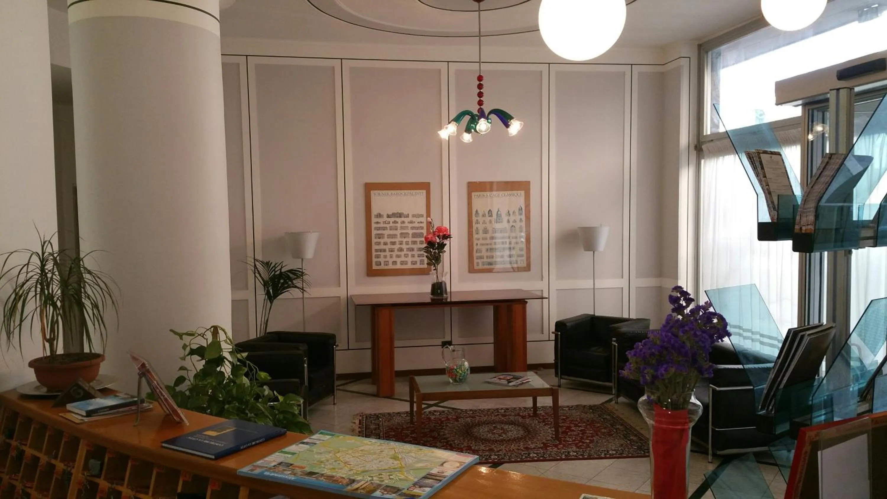 Lobby or reception in Domus Hotel