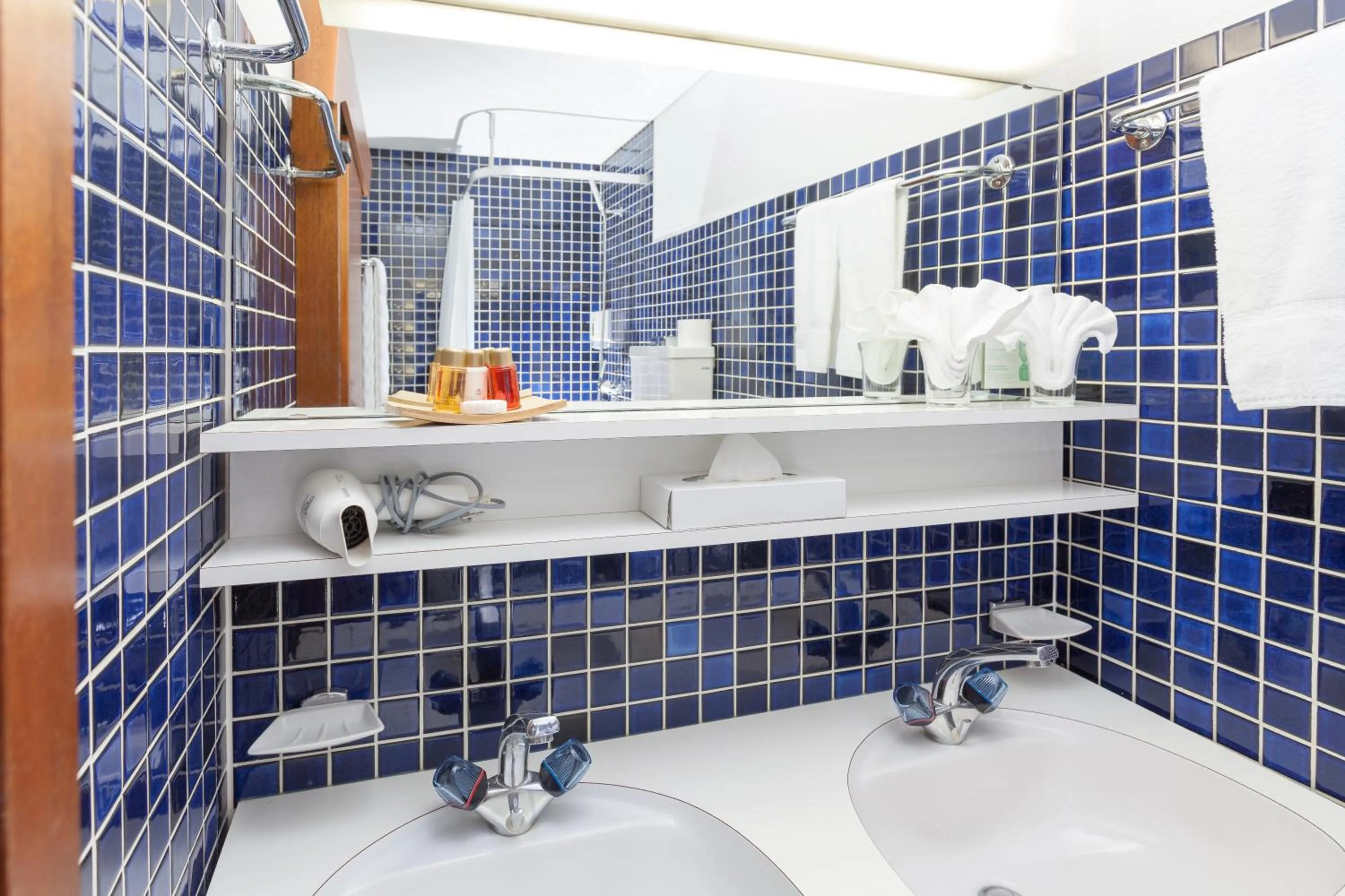 Bathroom in Sporthotel Wildstrubel