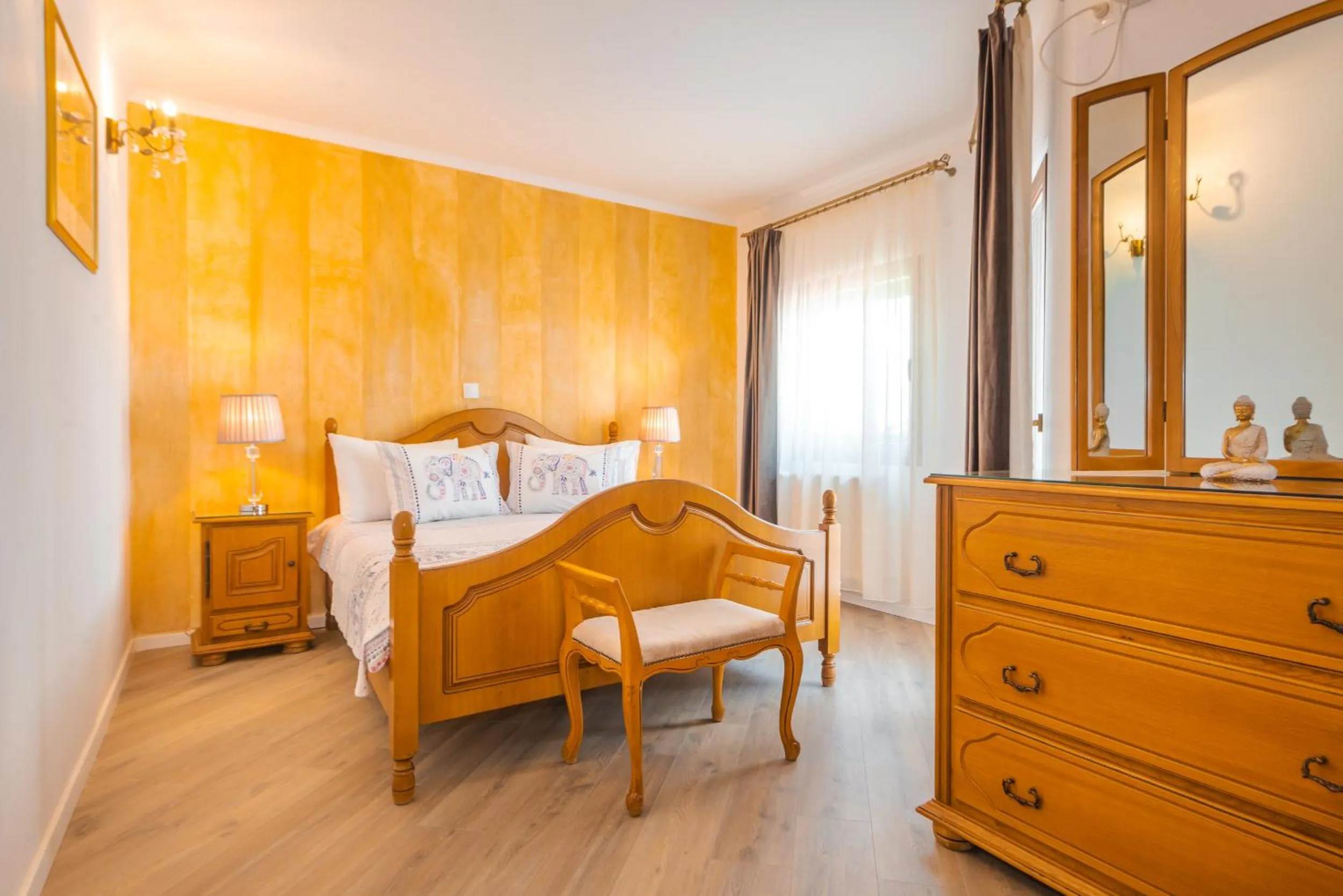 Bedroom, Bed in Hotel Korona