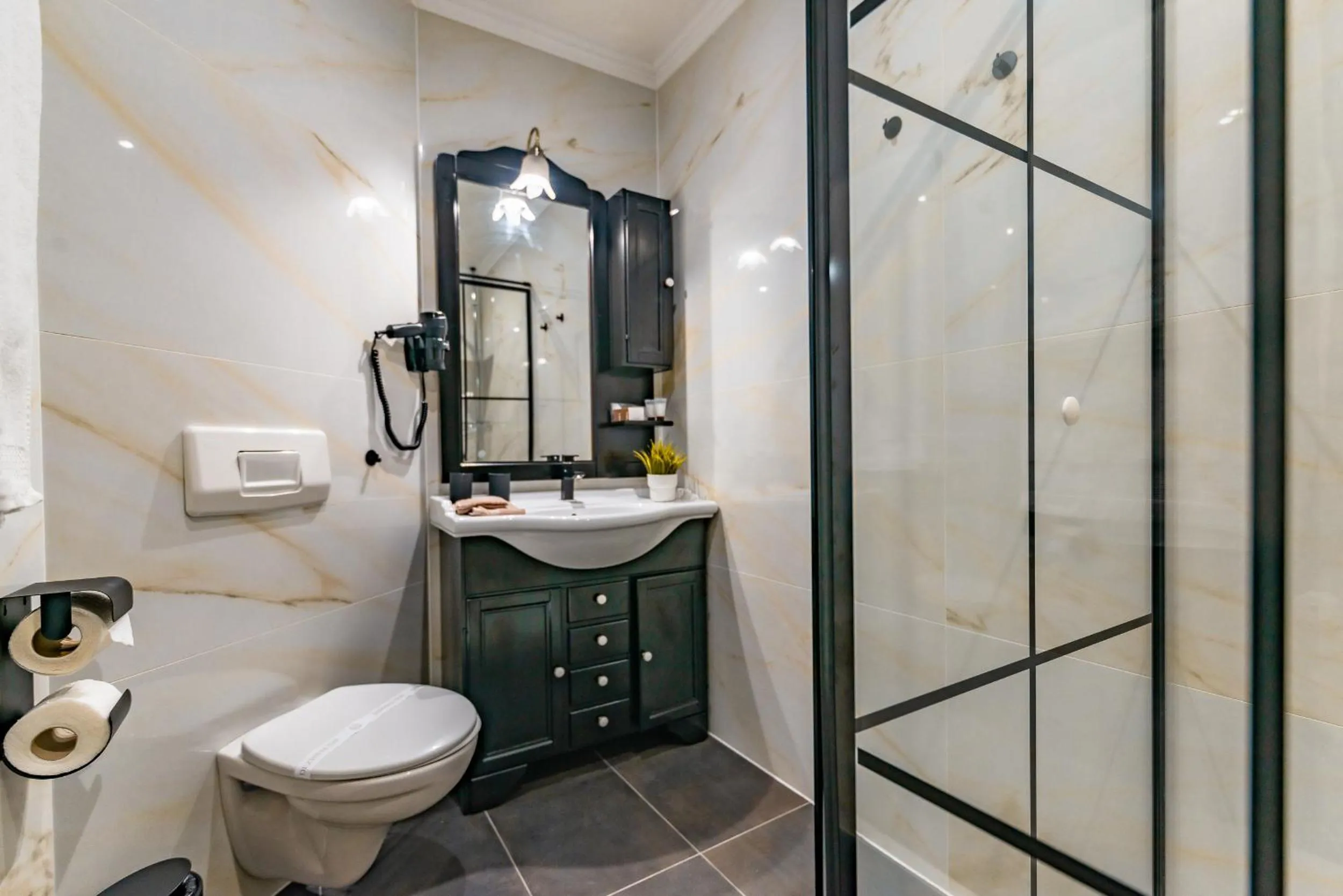 Bathroom in Hotel Korona