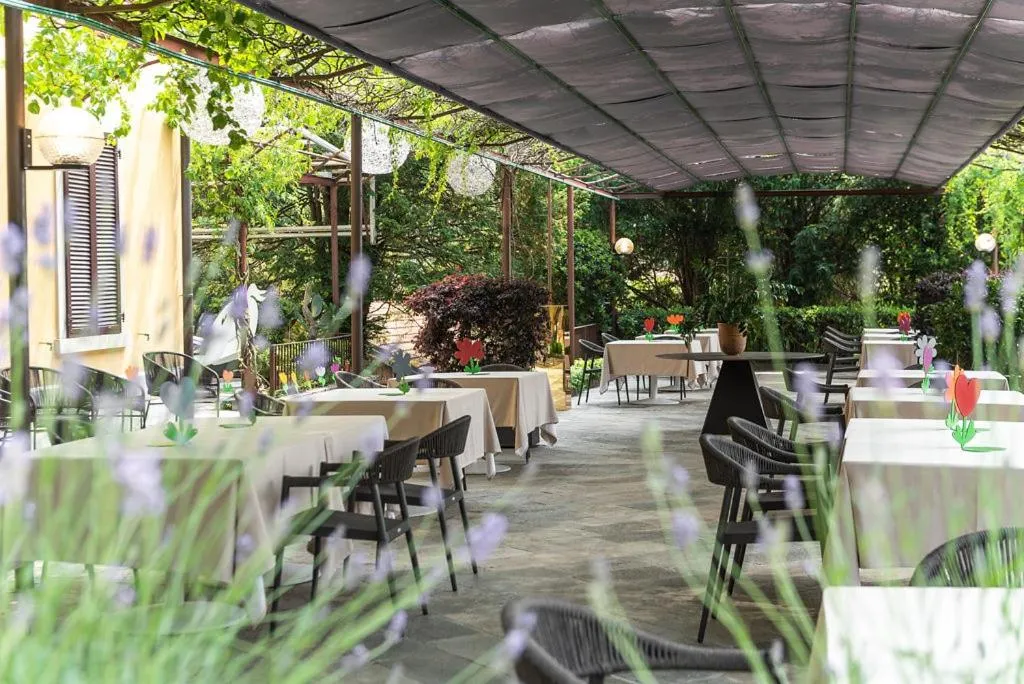 Balcony/Terrace in Le Funi Hotel