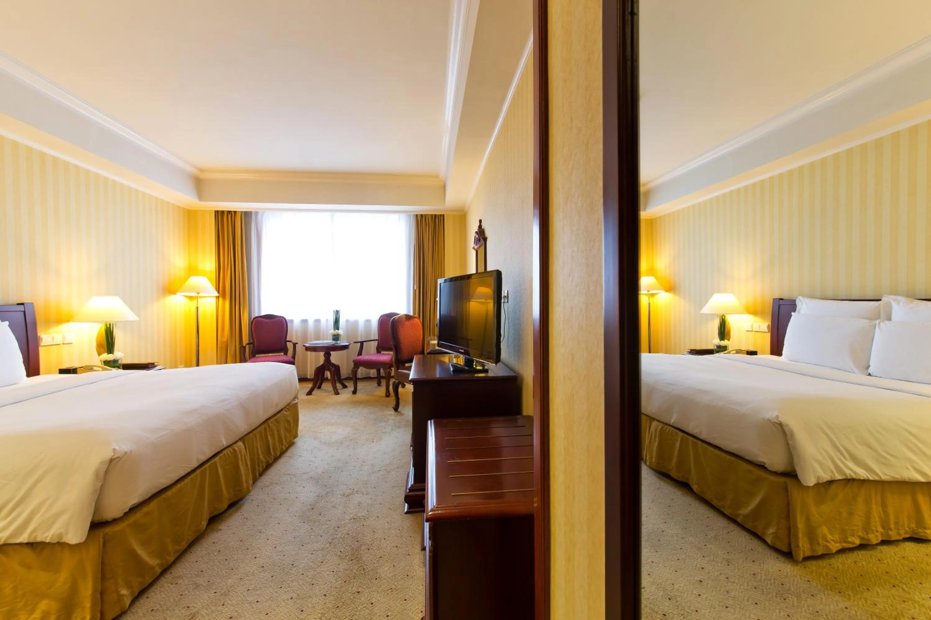 Bedroom, Bed in Clarion Hotel Tianjin