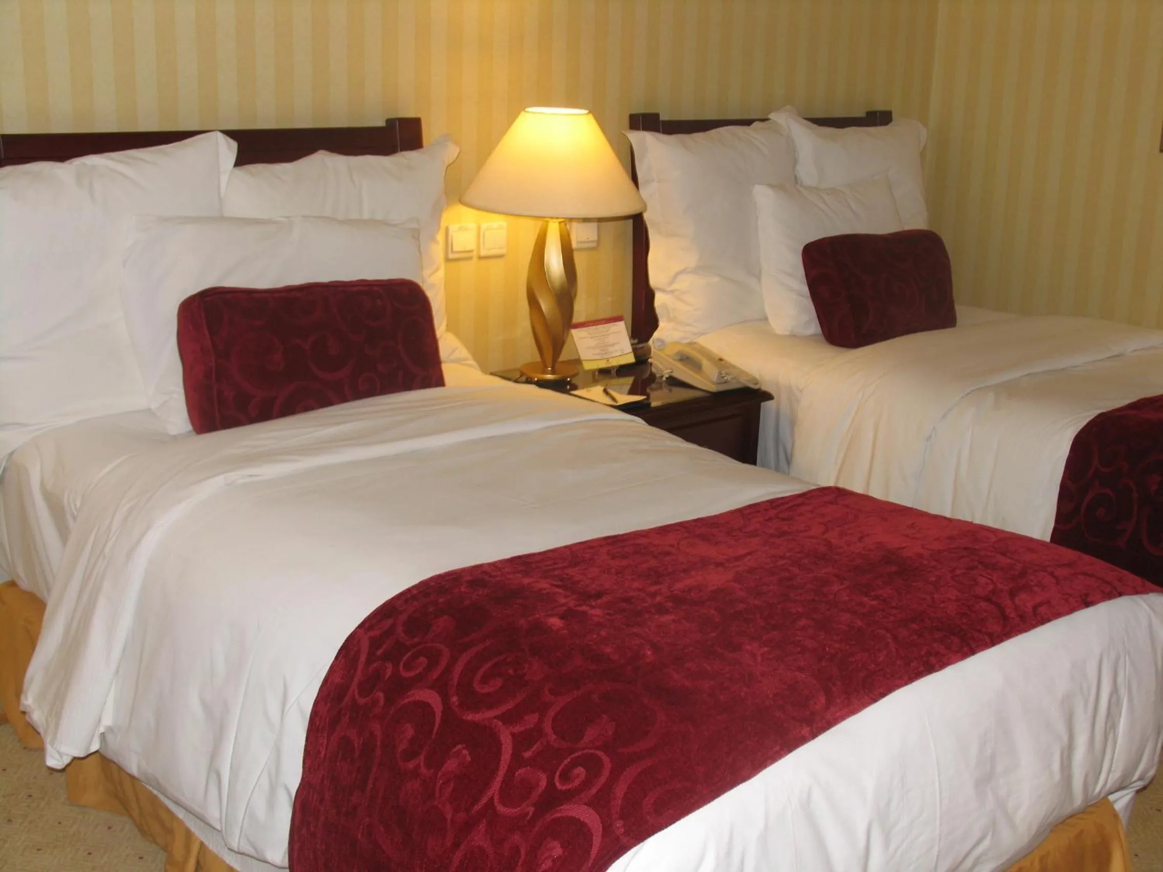 Bed in Clarion Hotel Tianjin