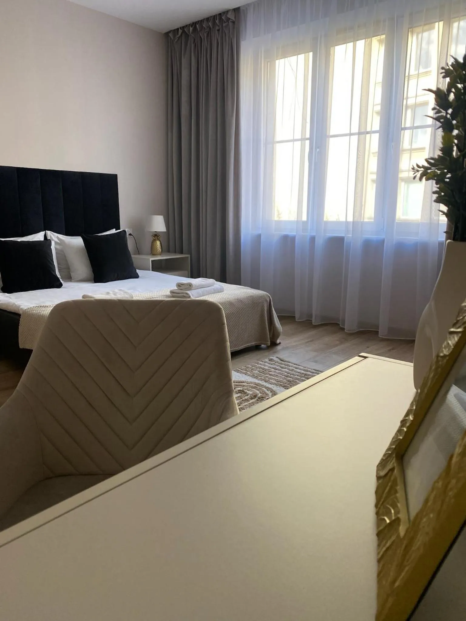 Photo of the whole room, Bed in Leo Apartments Old Town