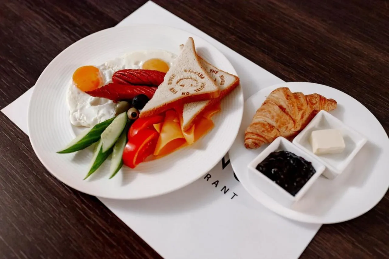 Continental breakfast in Bakkara Hotel