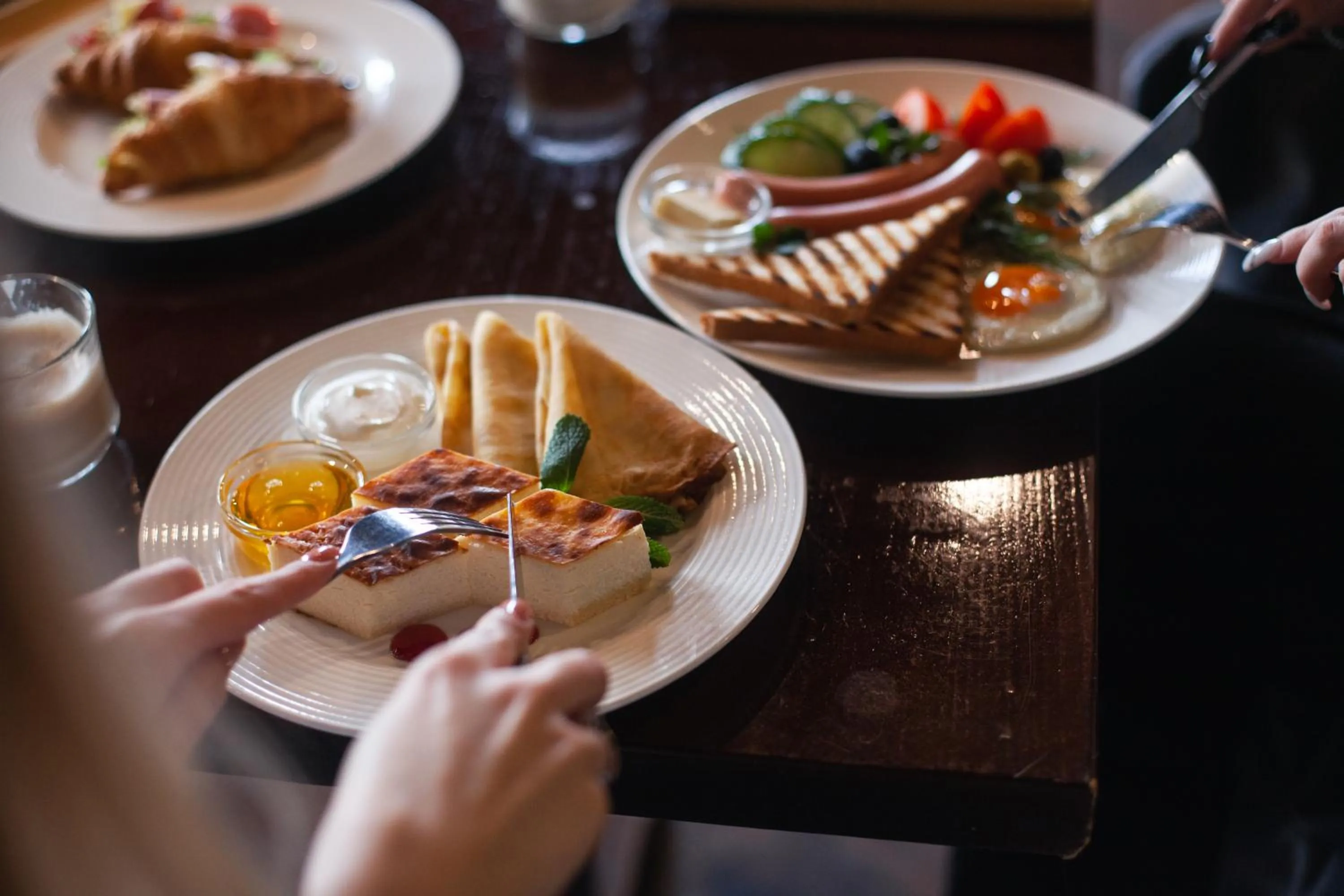 Food and drinks in Bakkara Hotel