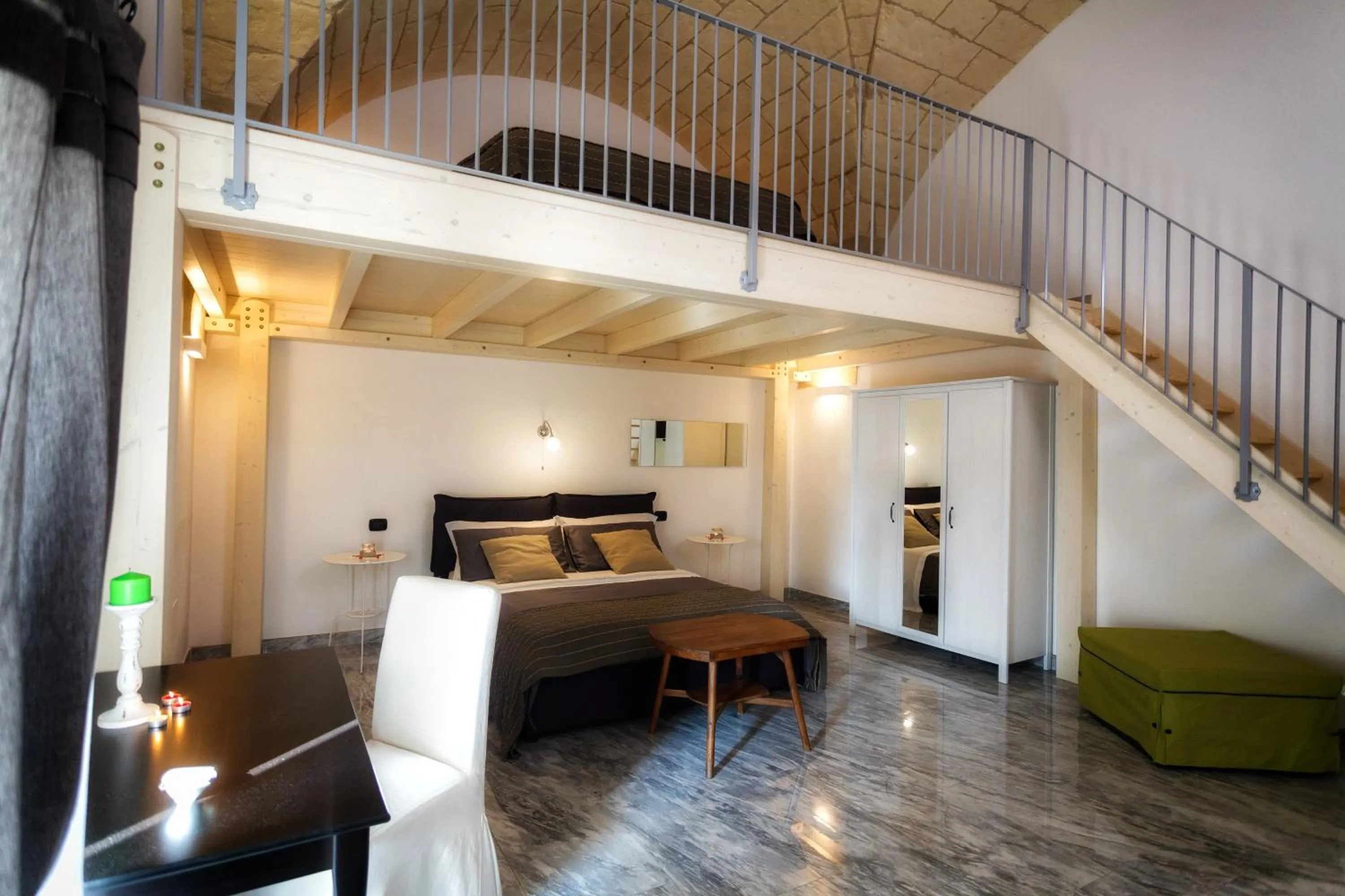 Photo of the whole room in Filigus