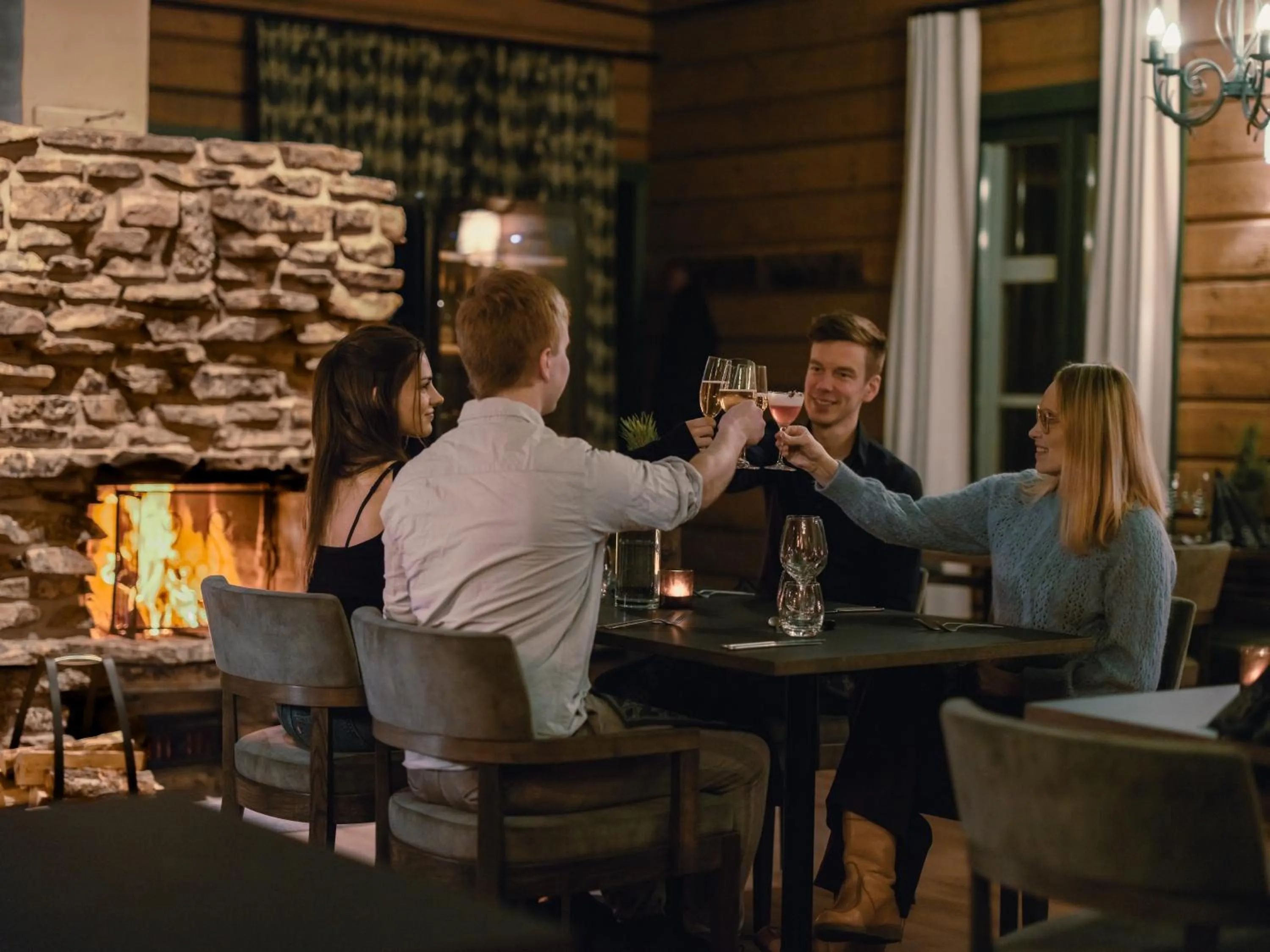 Restaurant/places to eat in Reindeer Manor Levi