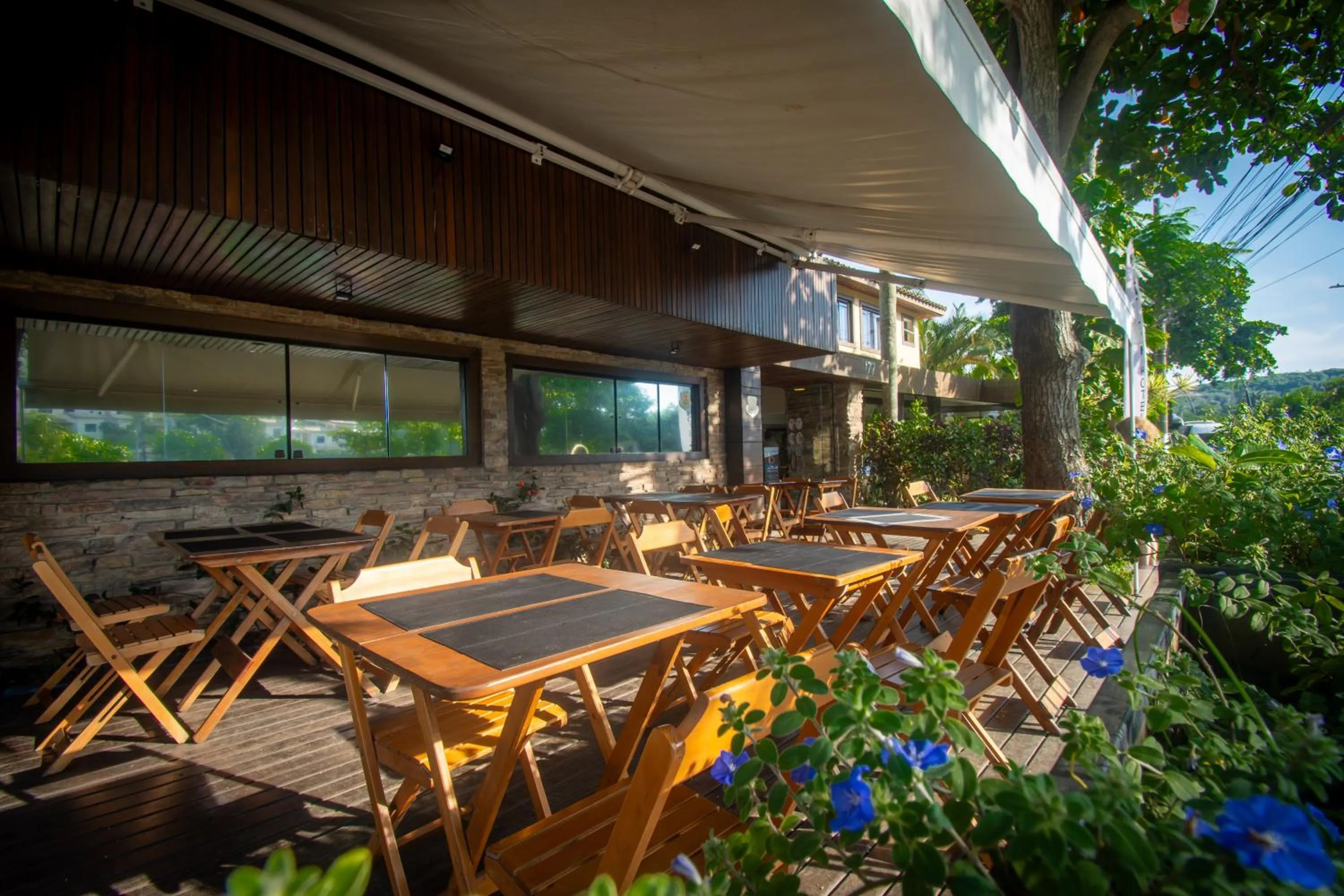 Patio in Hotel Barra da Lagoa by Latitud Hoteles