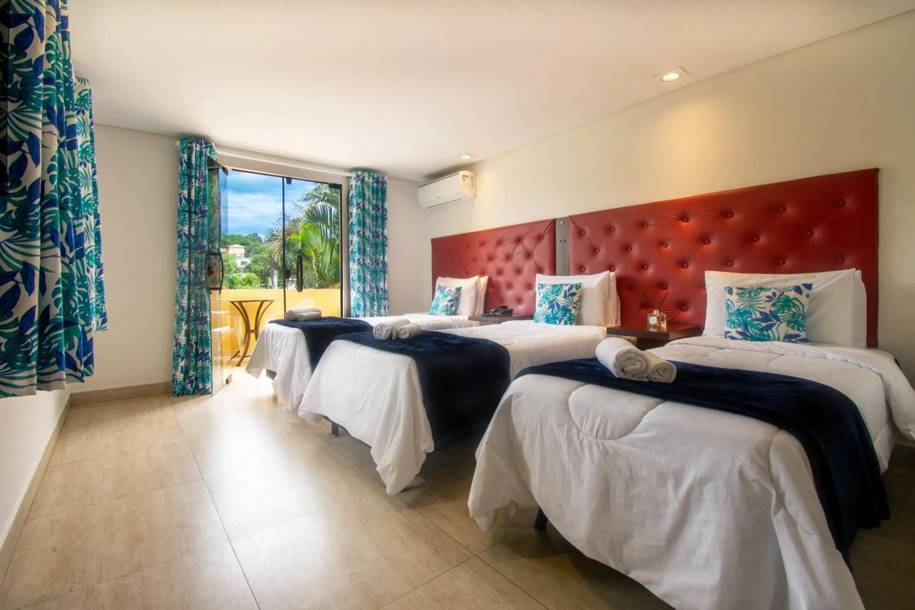 Bed in Hotel Barra da Lagoa by Latitud Hoteles