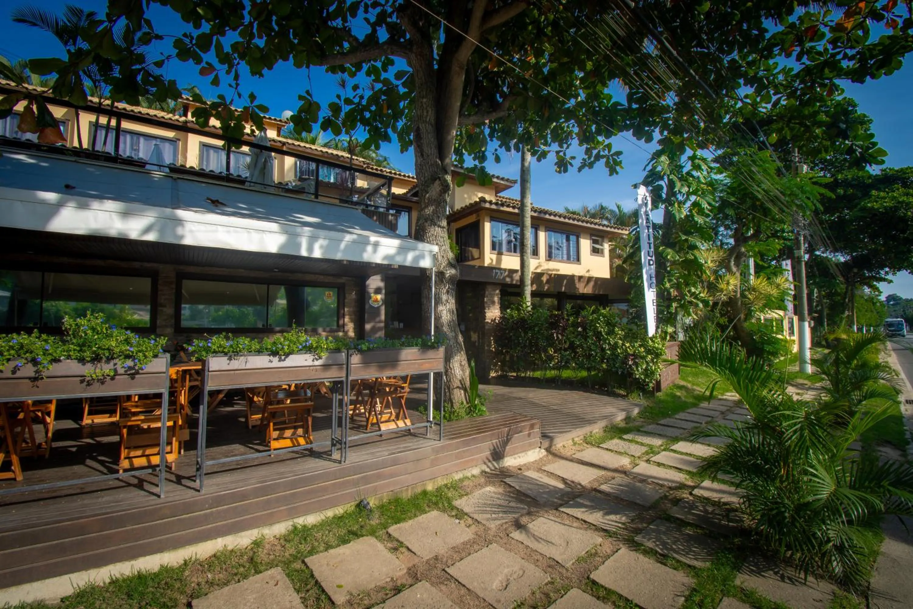 Property building in Hotel Barra da Lagoa by Latitud Hoteles