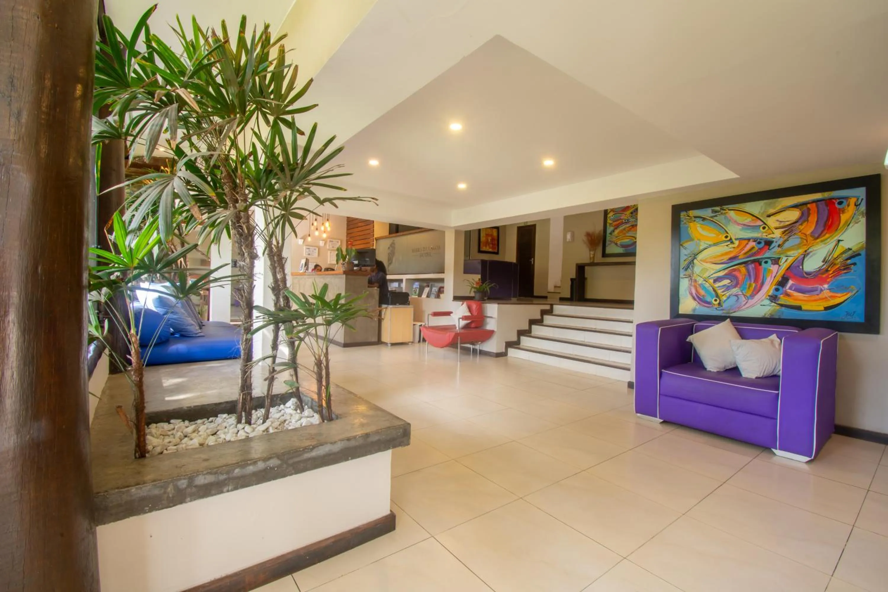 Lobby or reception in Hotel Barra da Lagoa by Latitud Hoteles