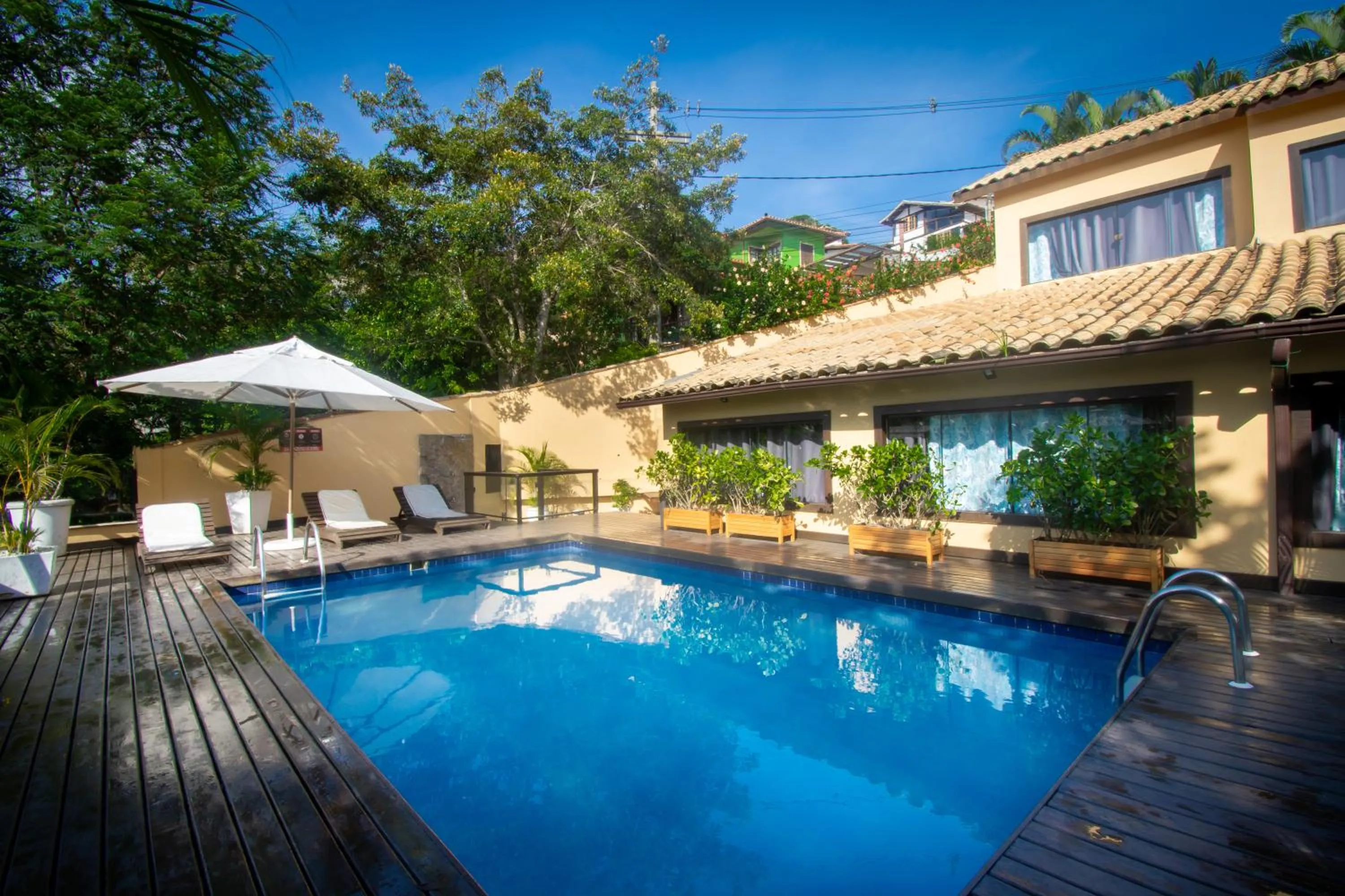 Property building in Hotel Barra da Lagoa by Latitud Hoteles