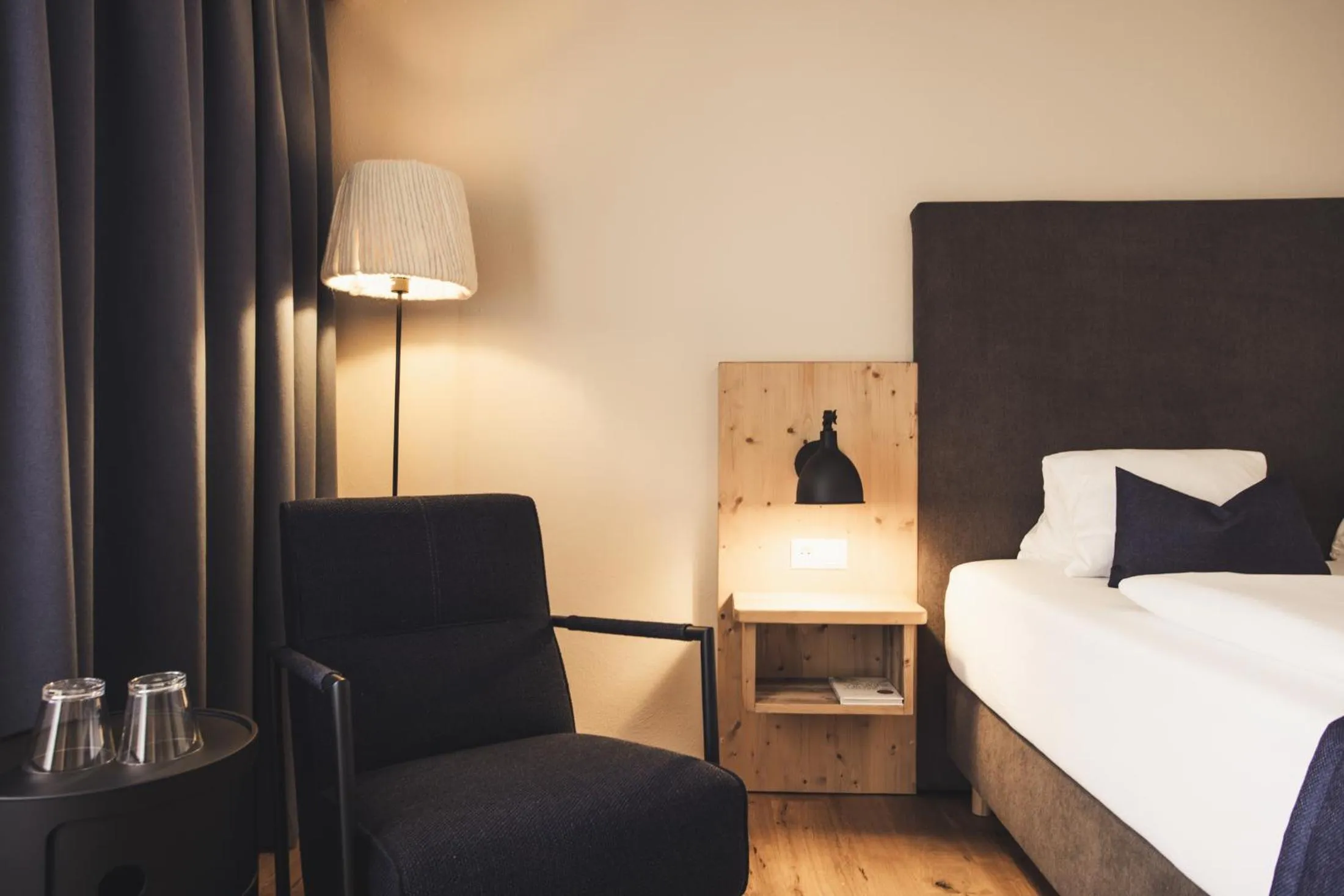 Decorative detail, Bed in Hotel Johanna mitten im Ötztal