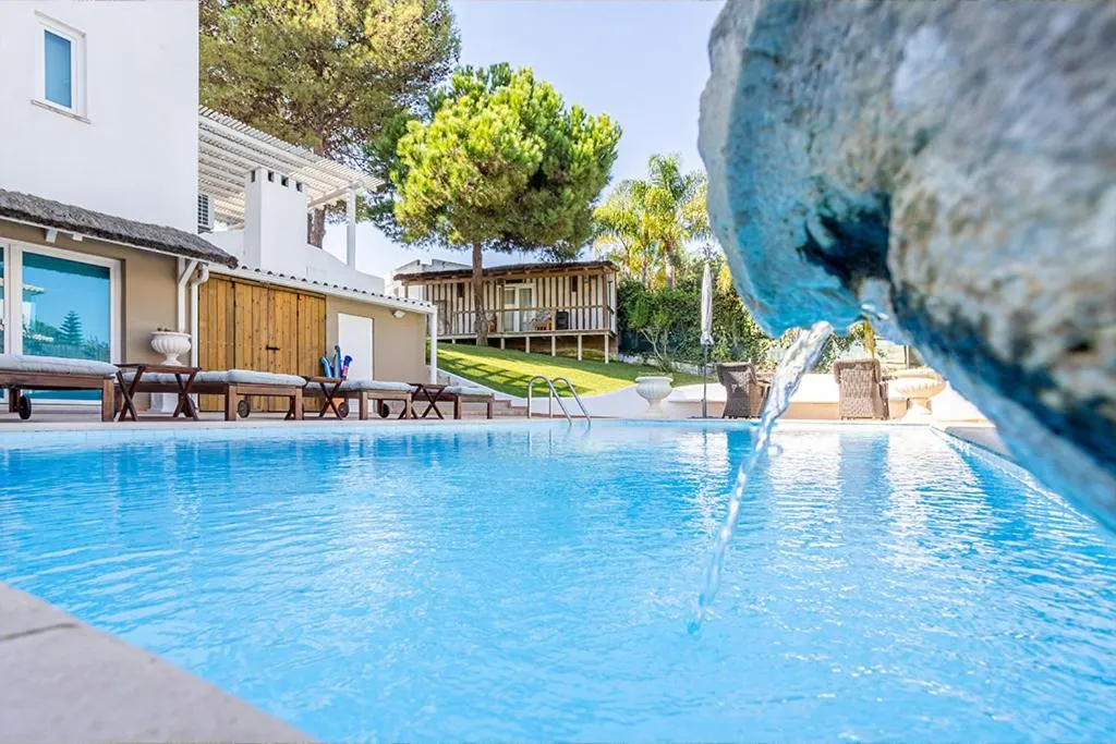 Swimming pool in Kochab Comporta