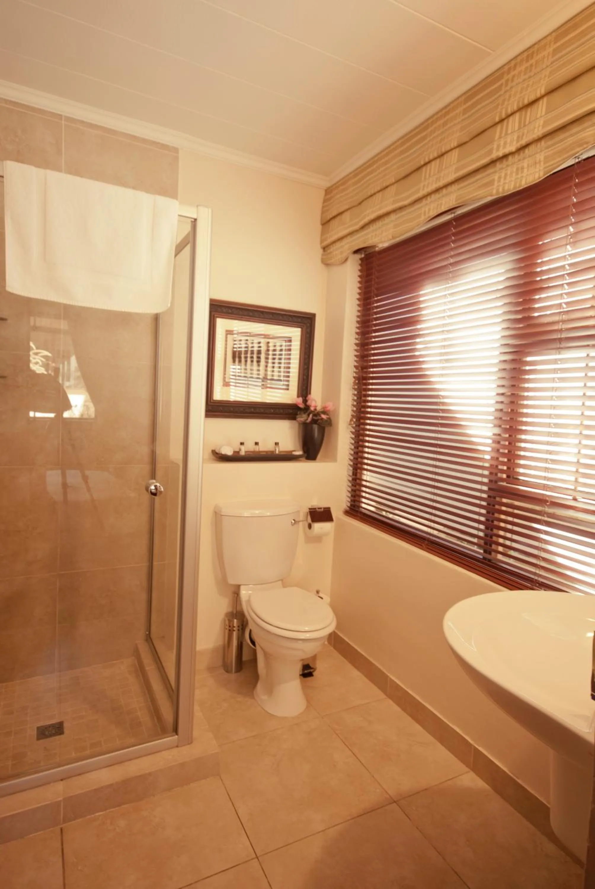 Shower in Lourie Lodge