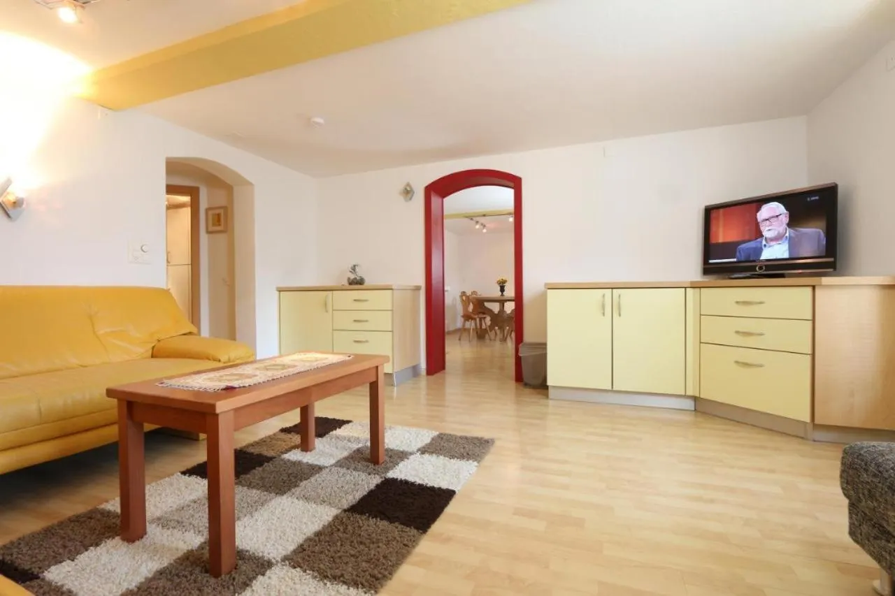 Living room in Hotel Alpina