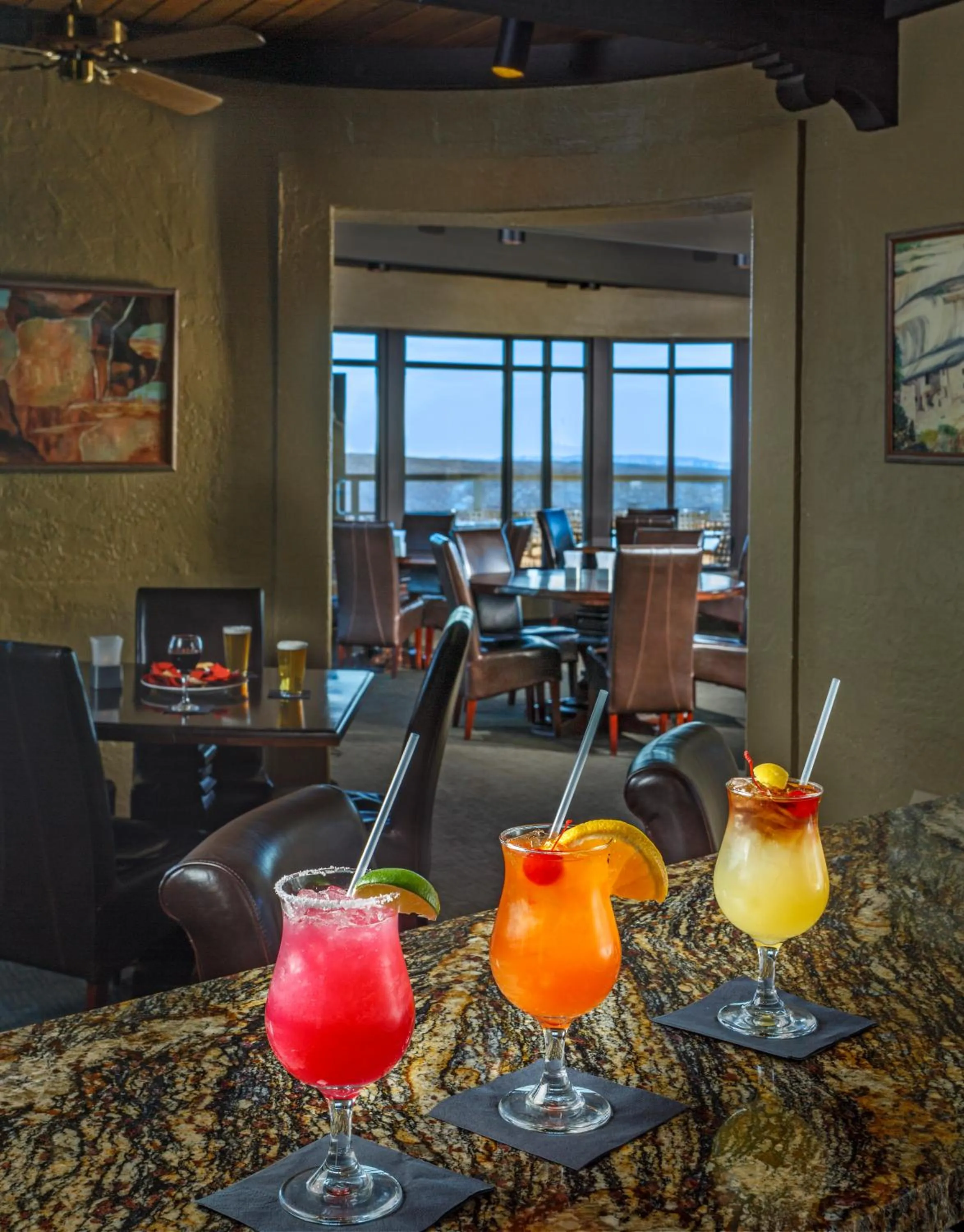 Lounge or bar in Far View Lodge