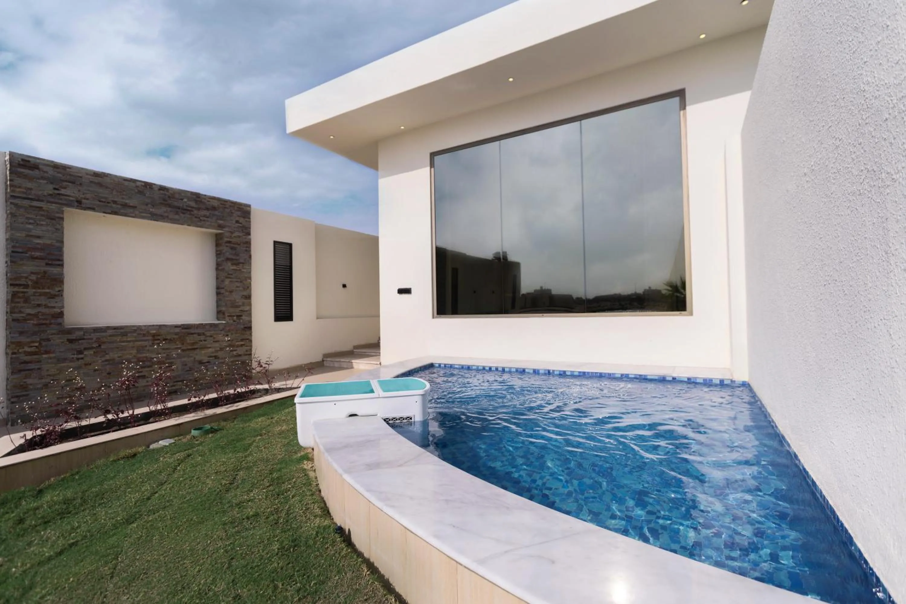 People in Tamara Beach Resort, Al Khobar Half Moon Bay-"Families Only"