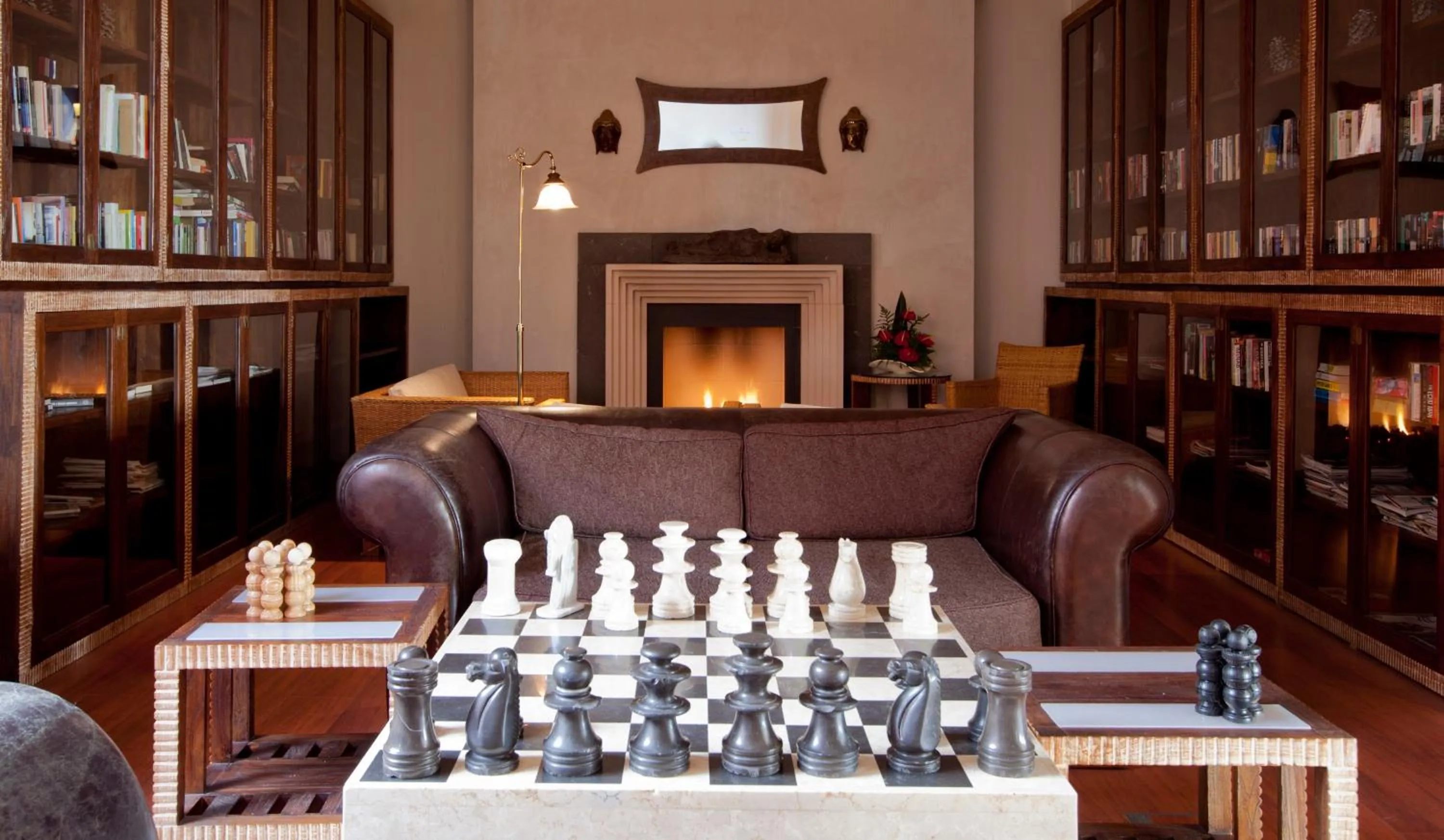 Regency Country Club, Apartments Suites