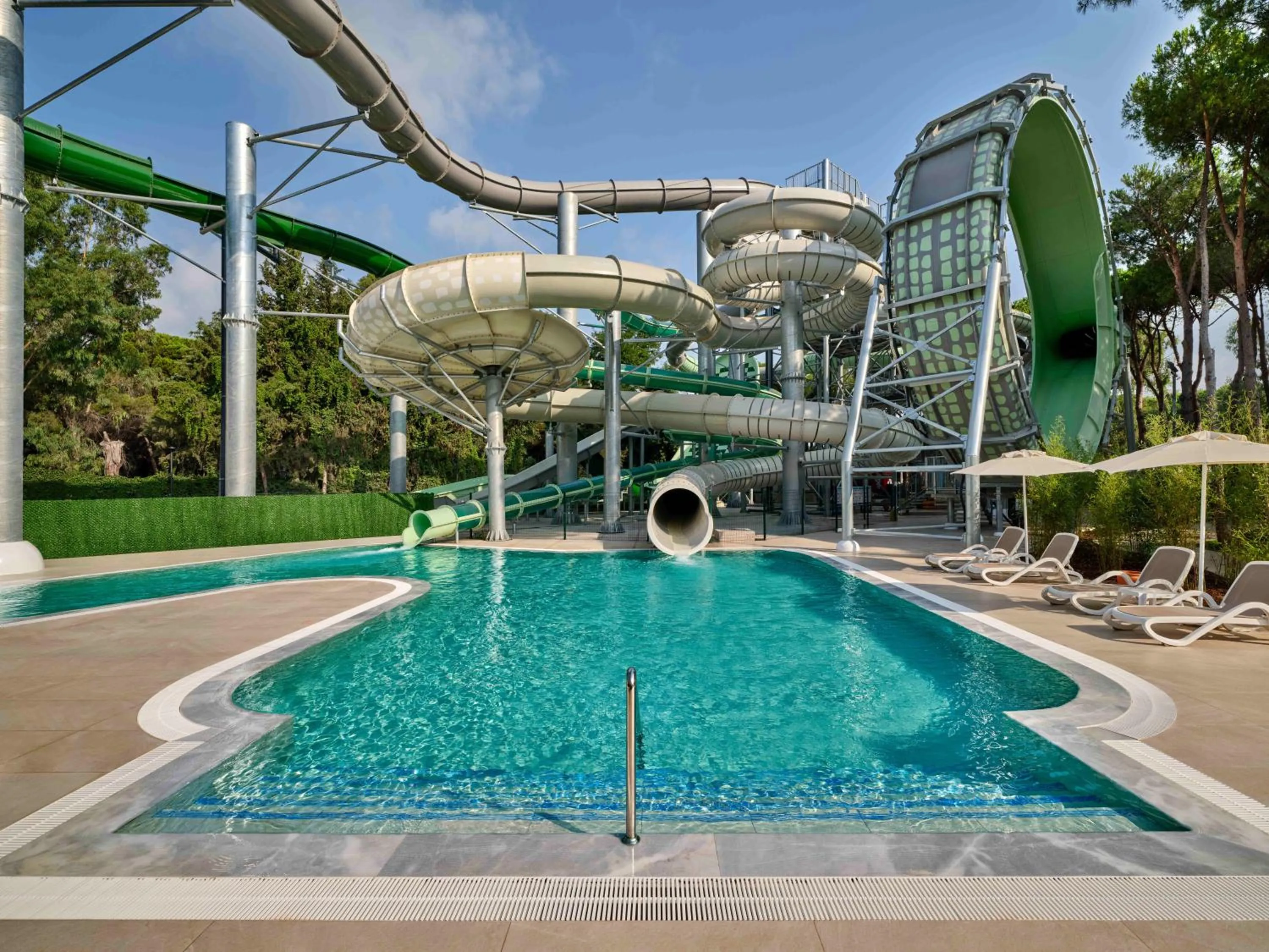 Aqua park in Paloma Grida