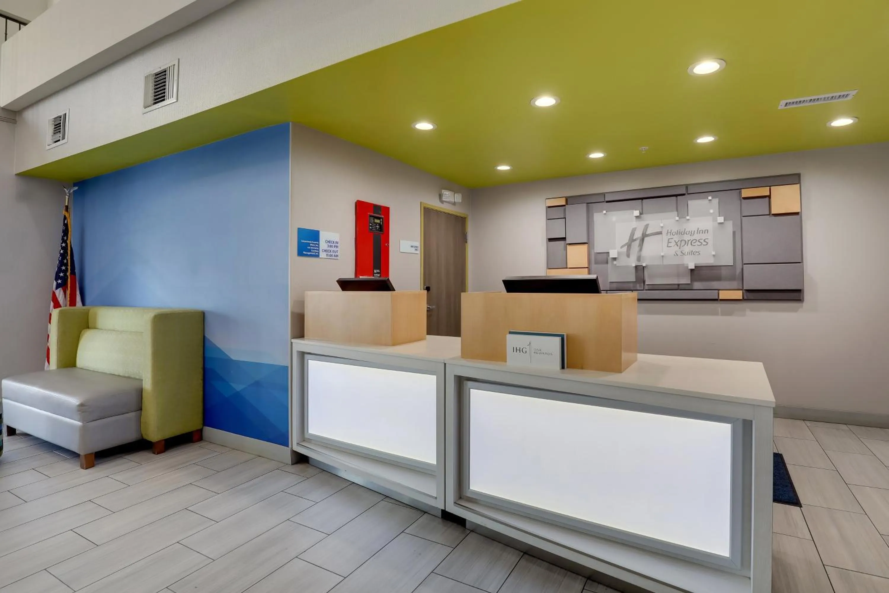 Property building in Holiday Inn Express & Suites Orangeburg by IHG